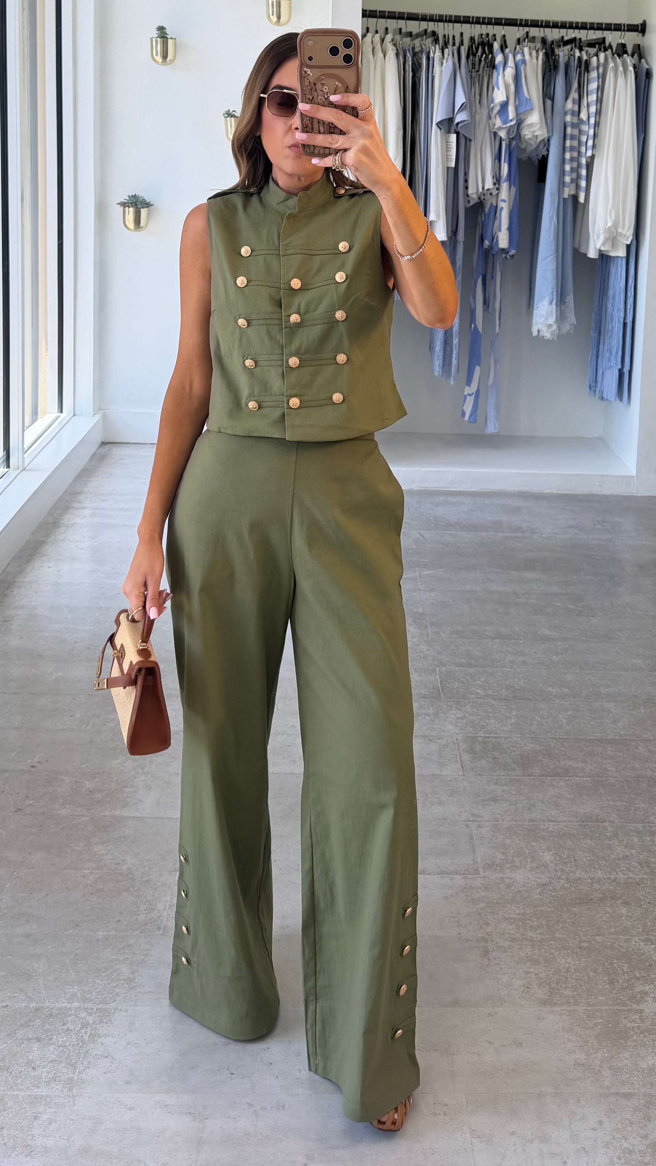 ROYAL OLIVIA SET