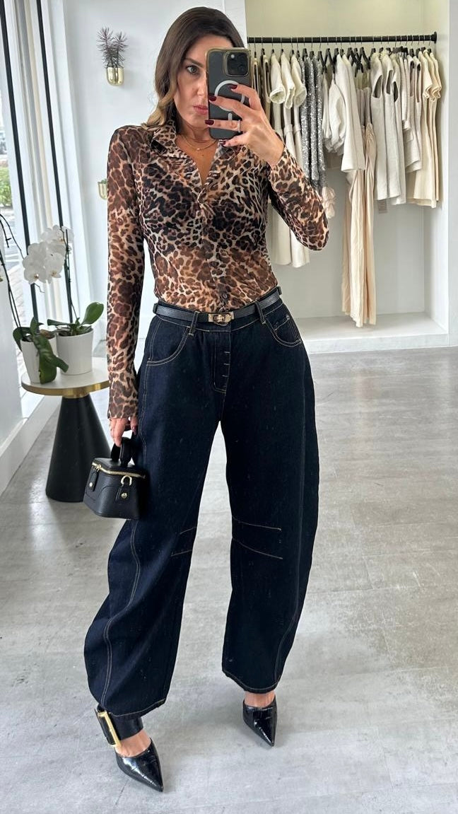 MIDNIGHT CURVE DENIM