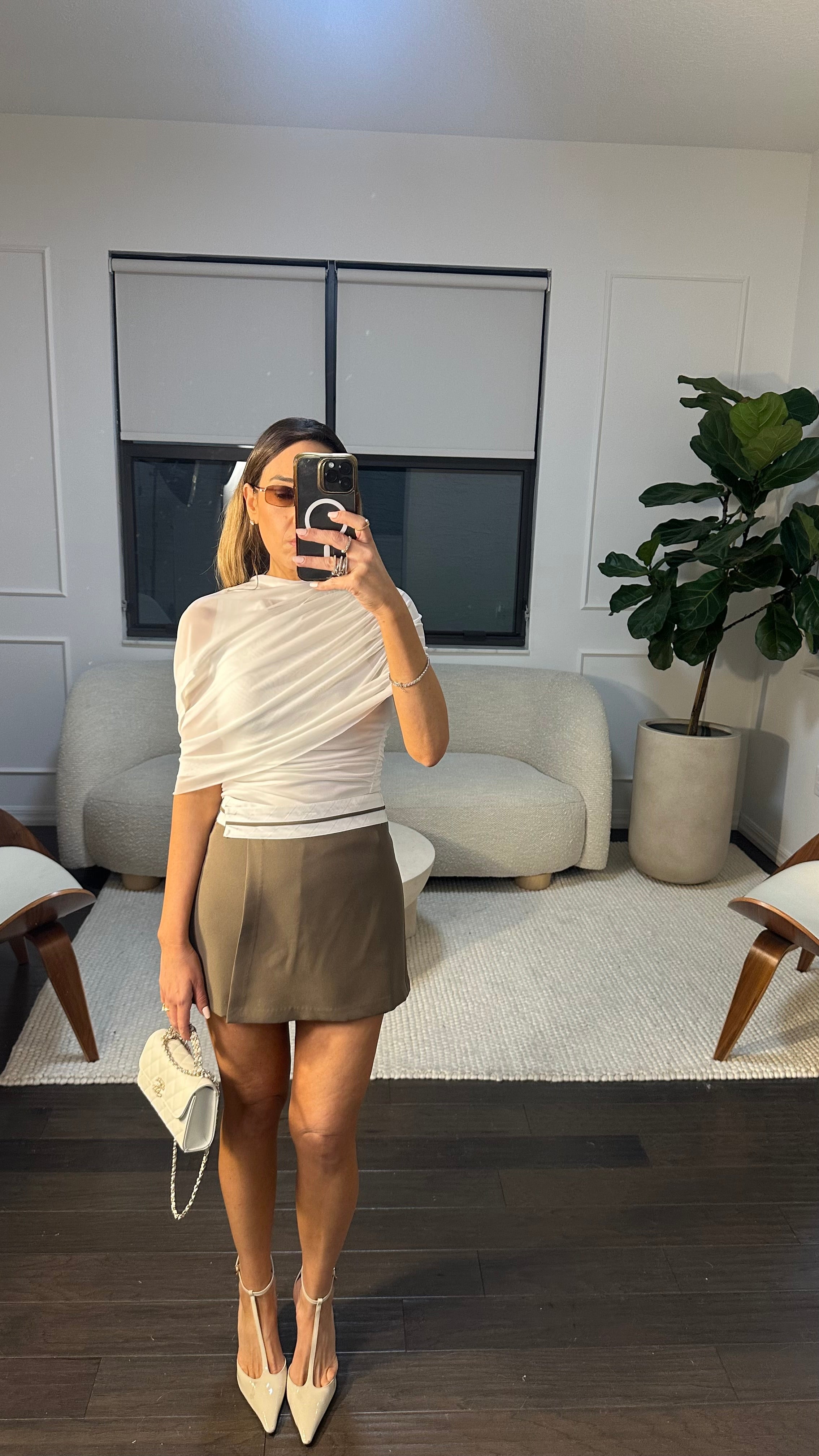 TAUPE CONTRAST SKORT