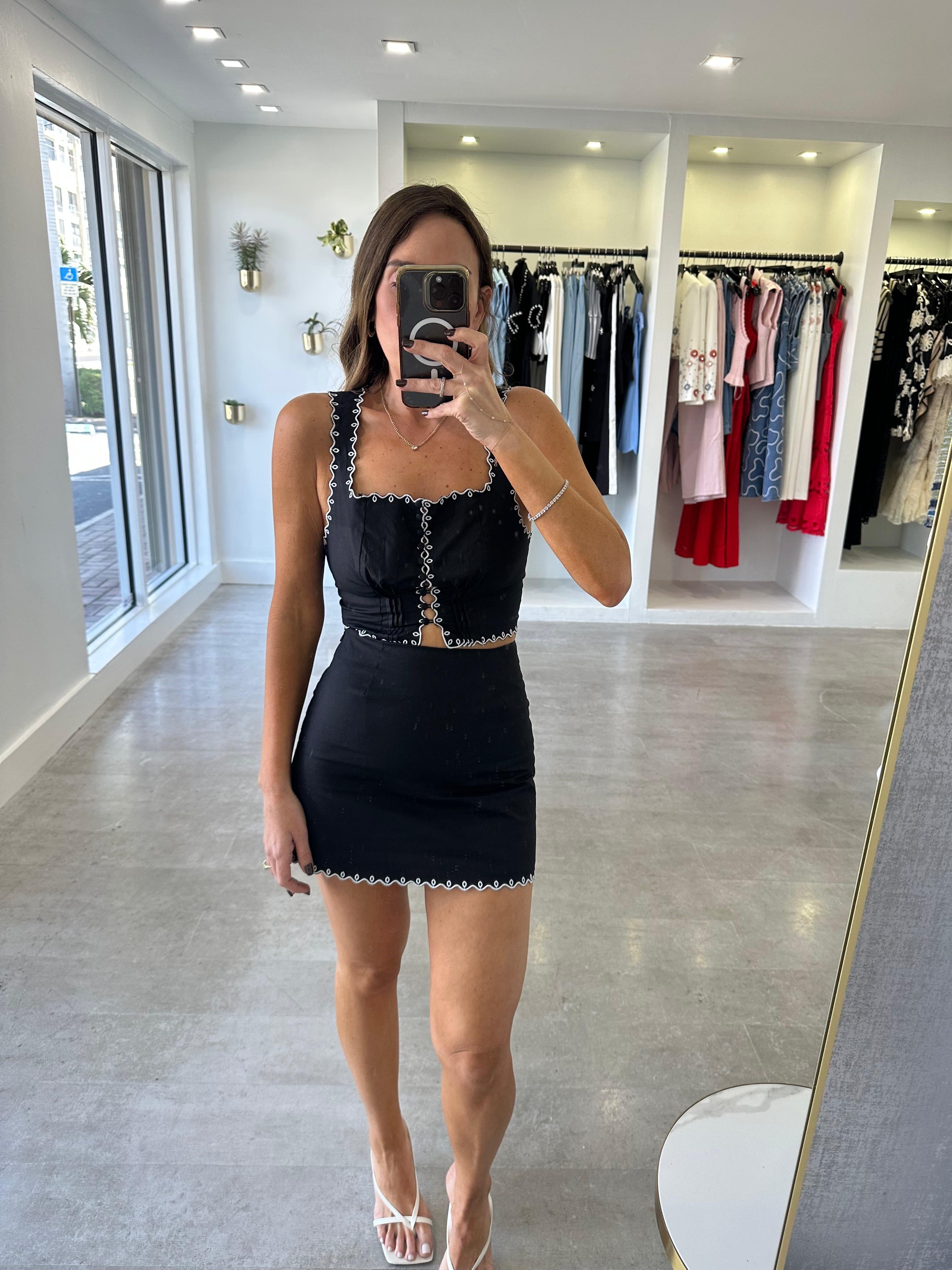 BLACK STITCH SET