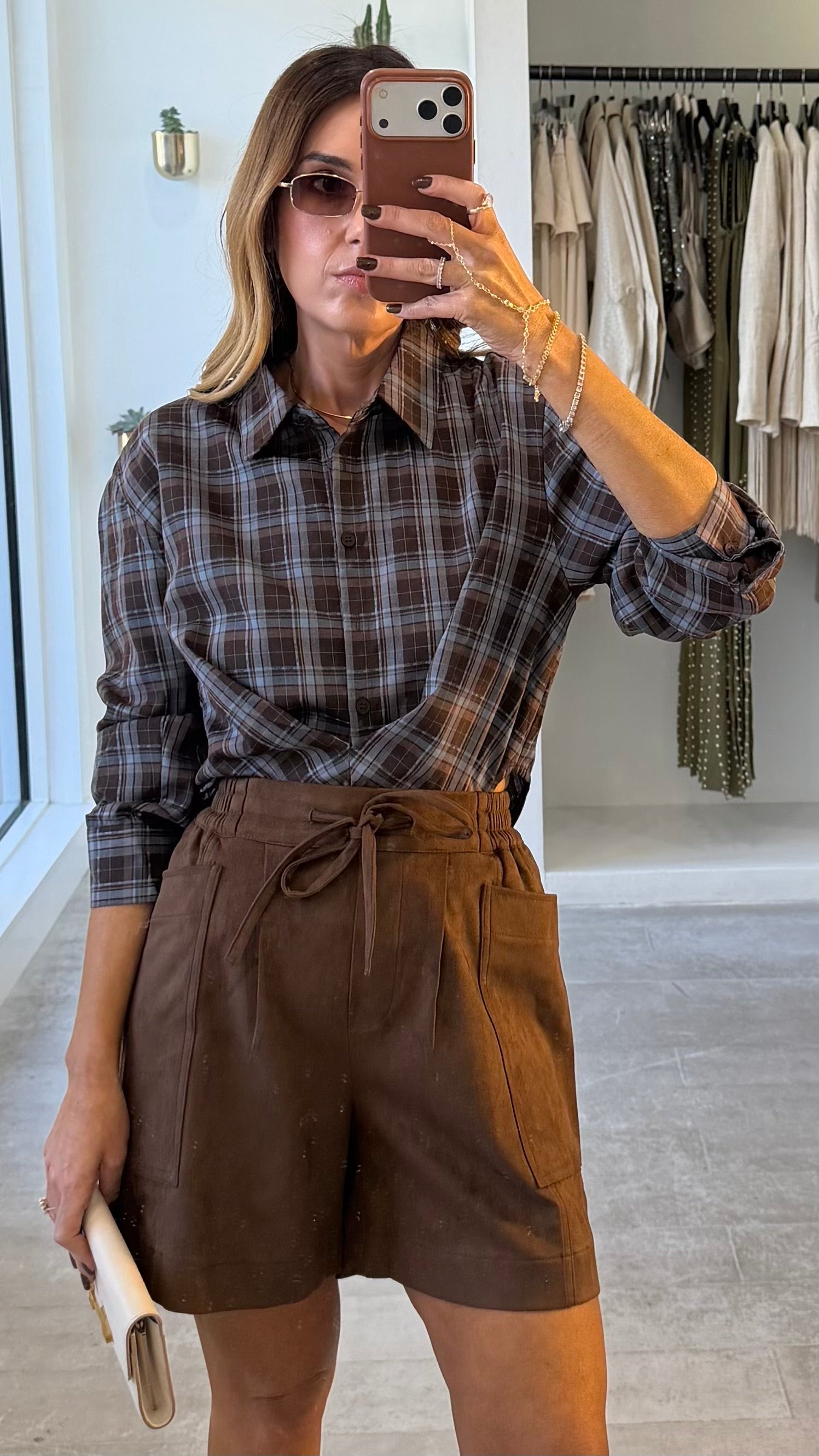 BROWN VELVET BERMUDAS
