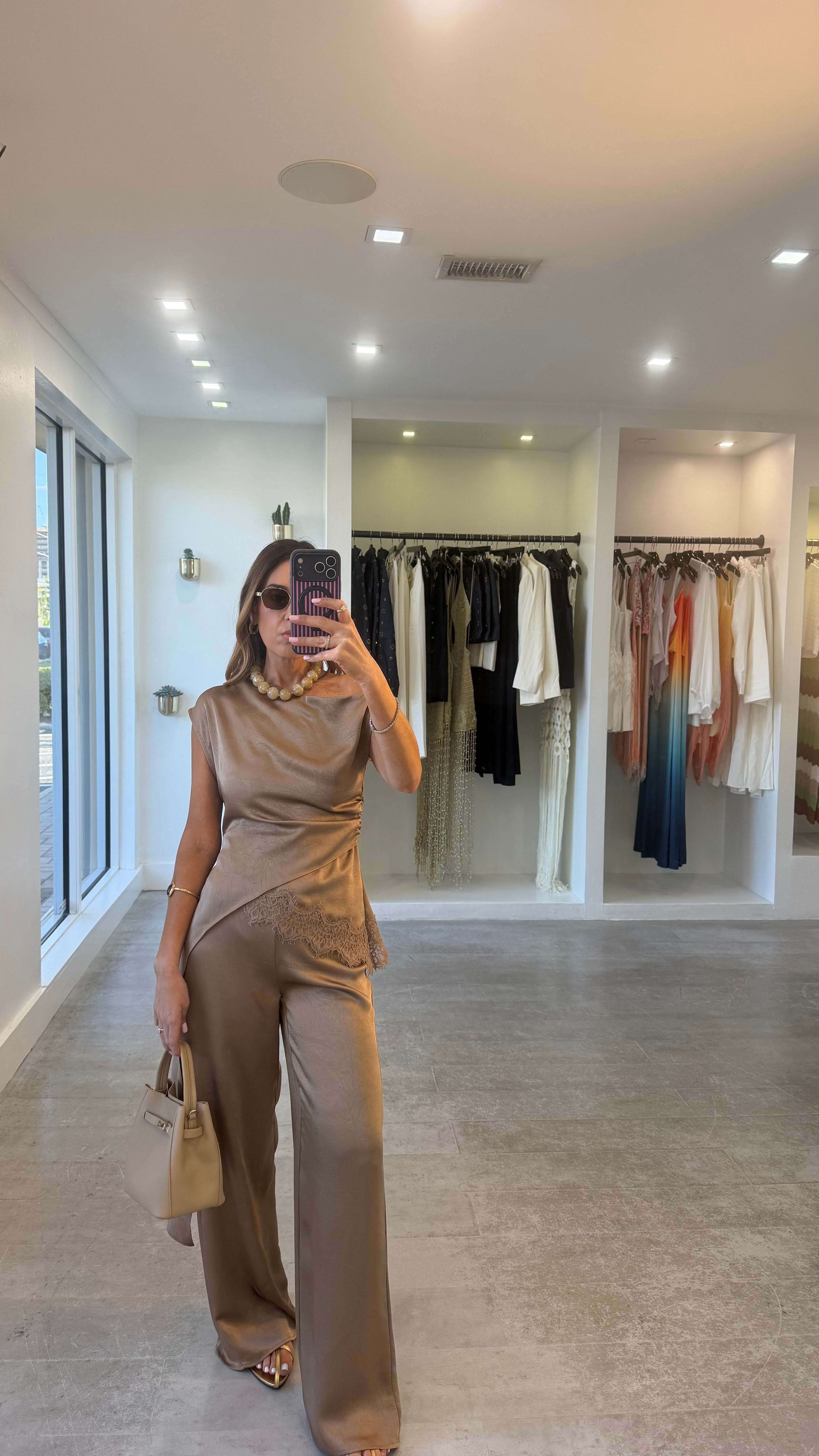 TAUPE MUSE SET