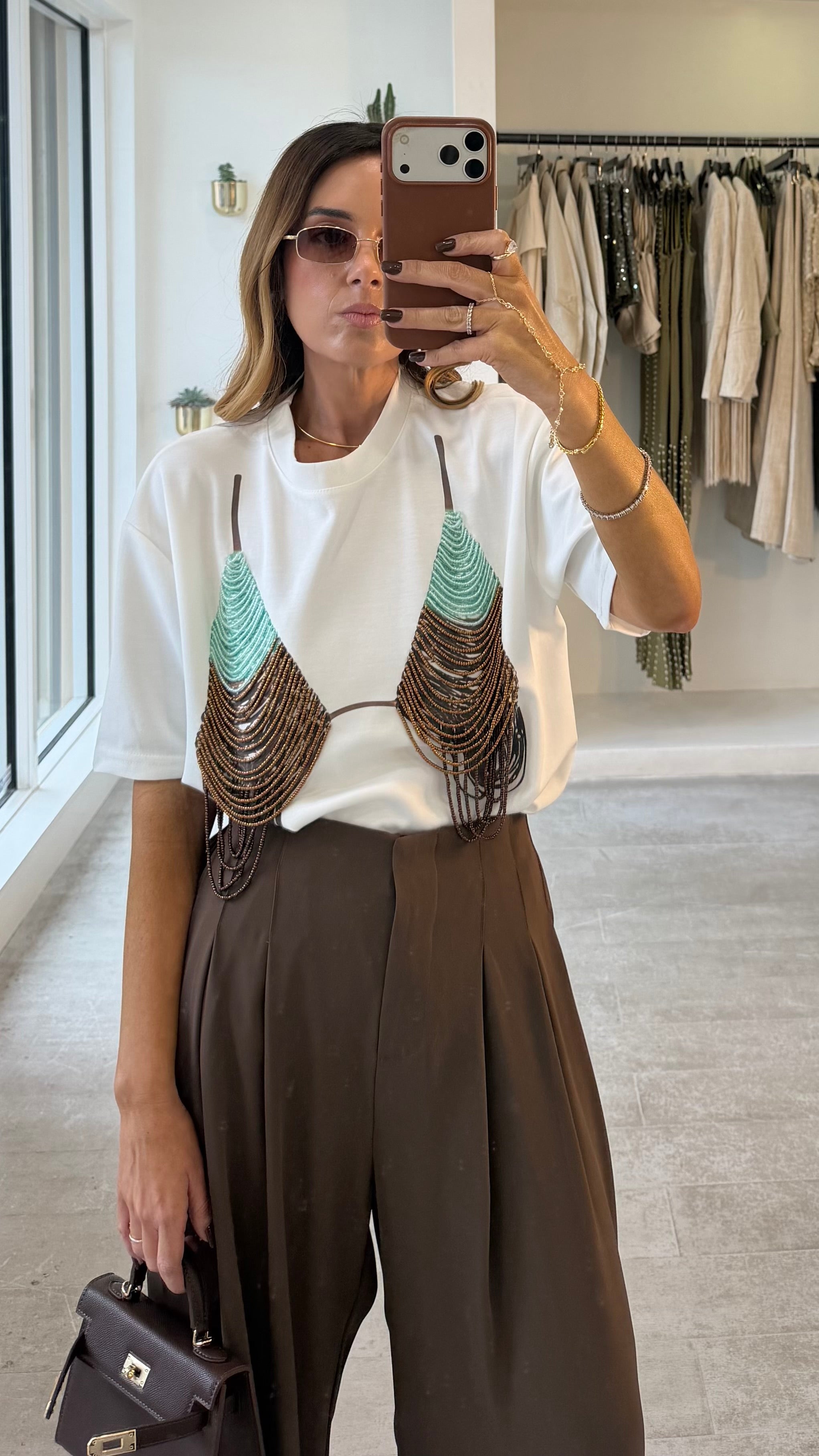 WHITE FRINGE ICON TOP