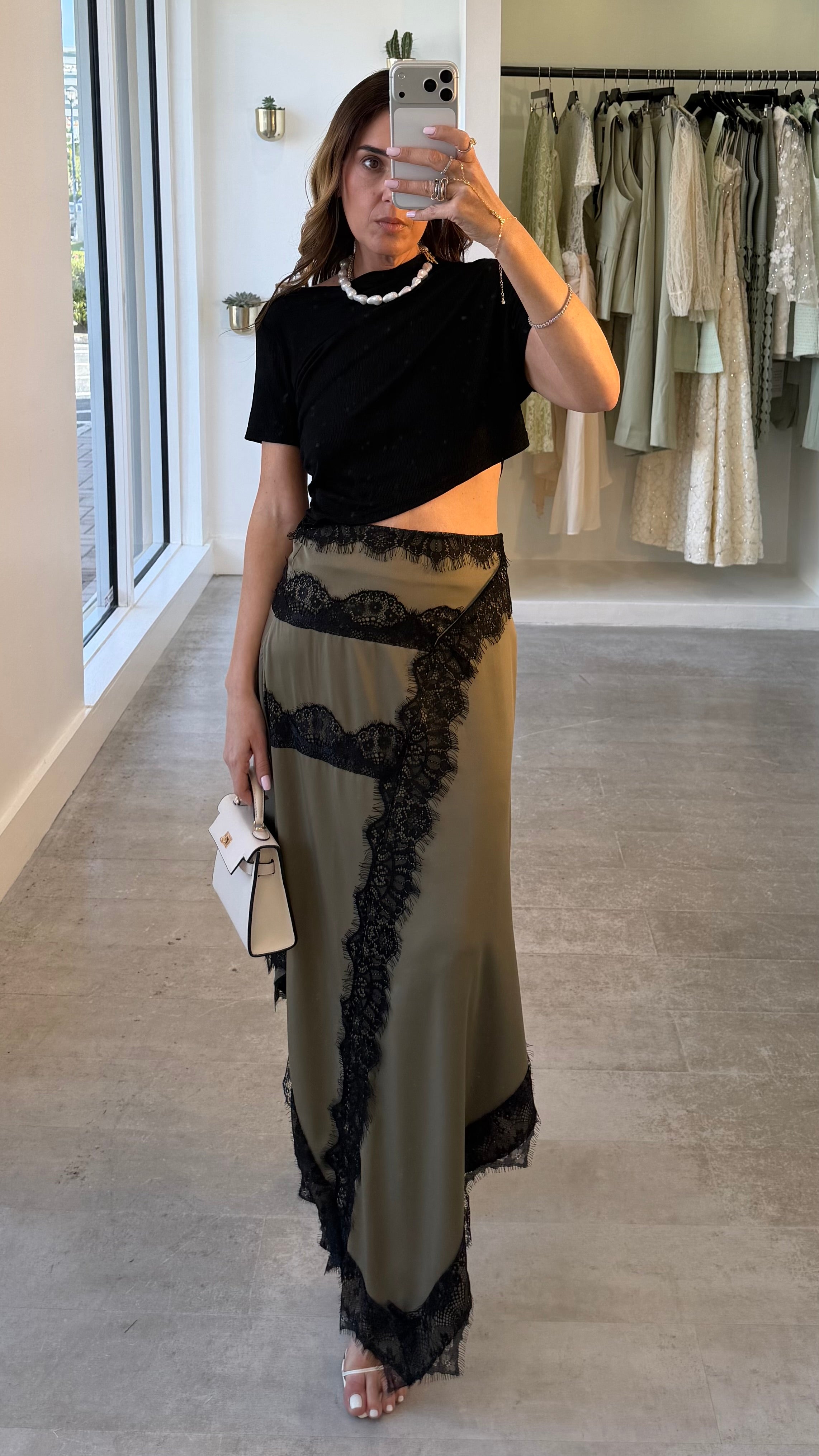 LUXE LACE CONTRAST DRESS