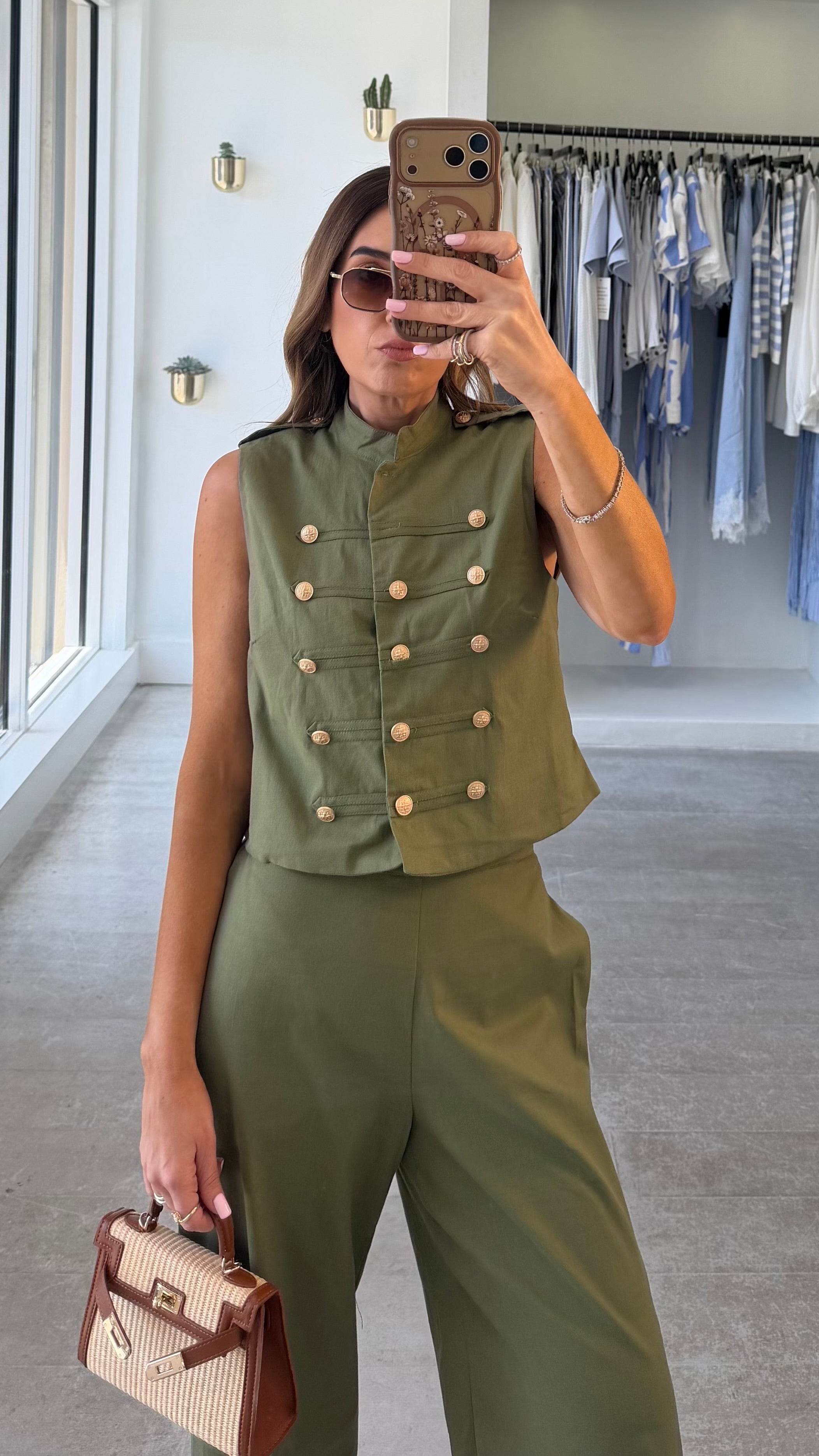 ROYAL OLIVIA SET