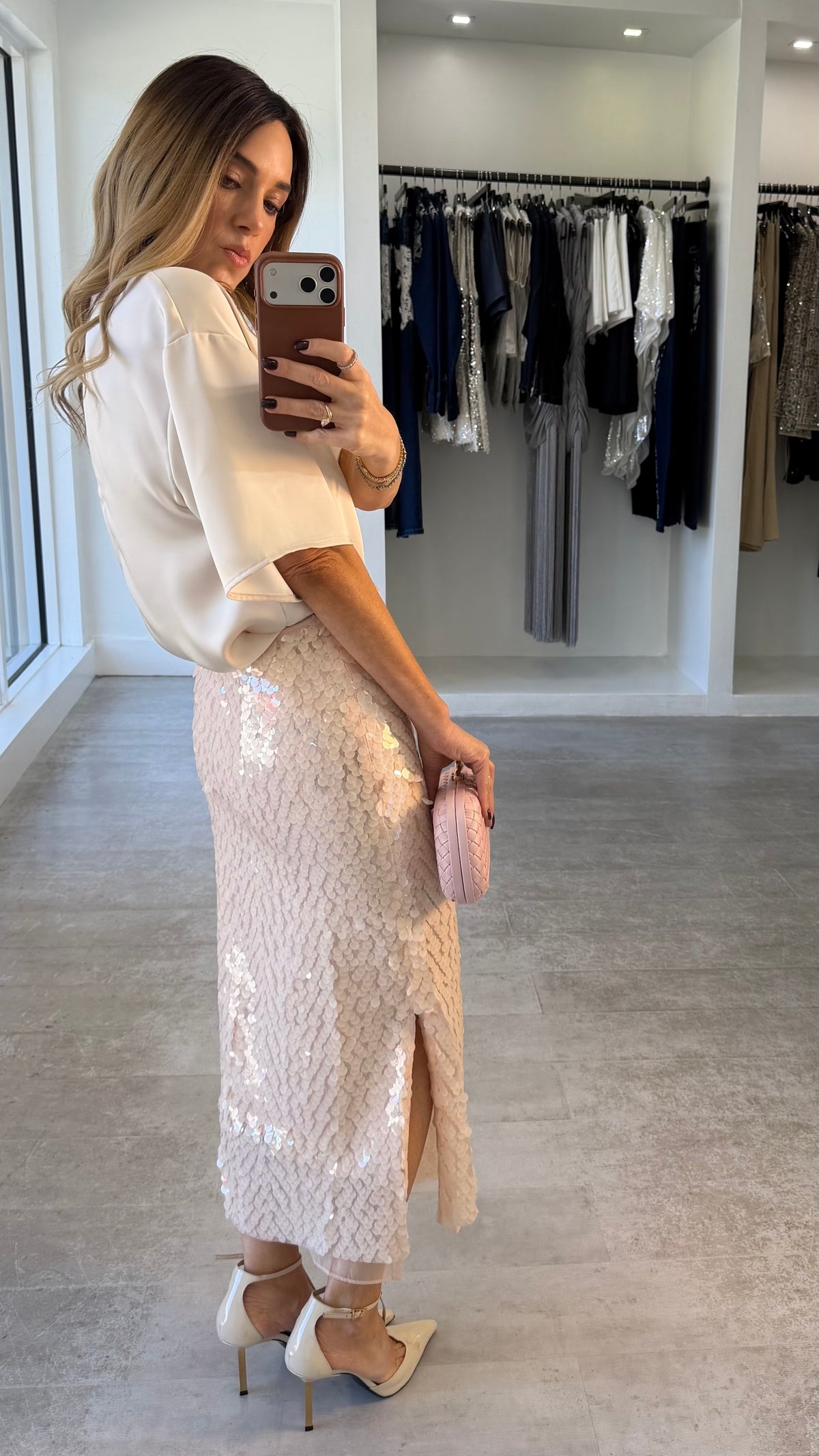 CHAMPAGNE GLOW SKIRT