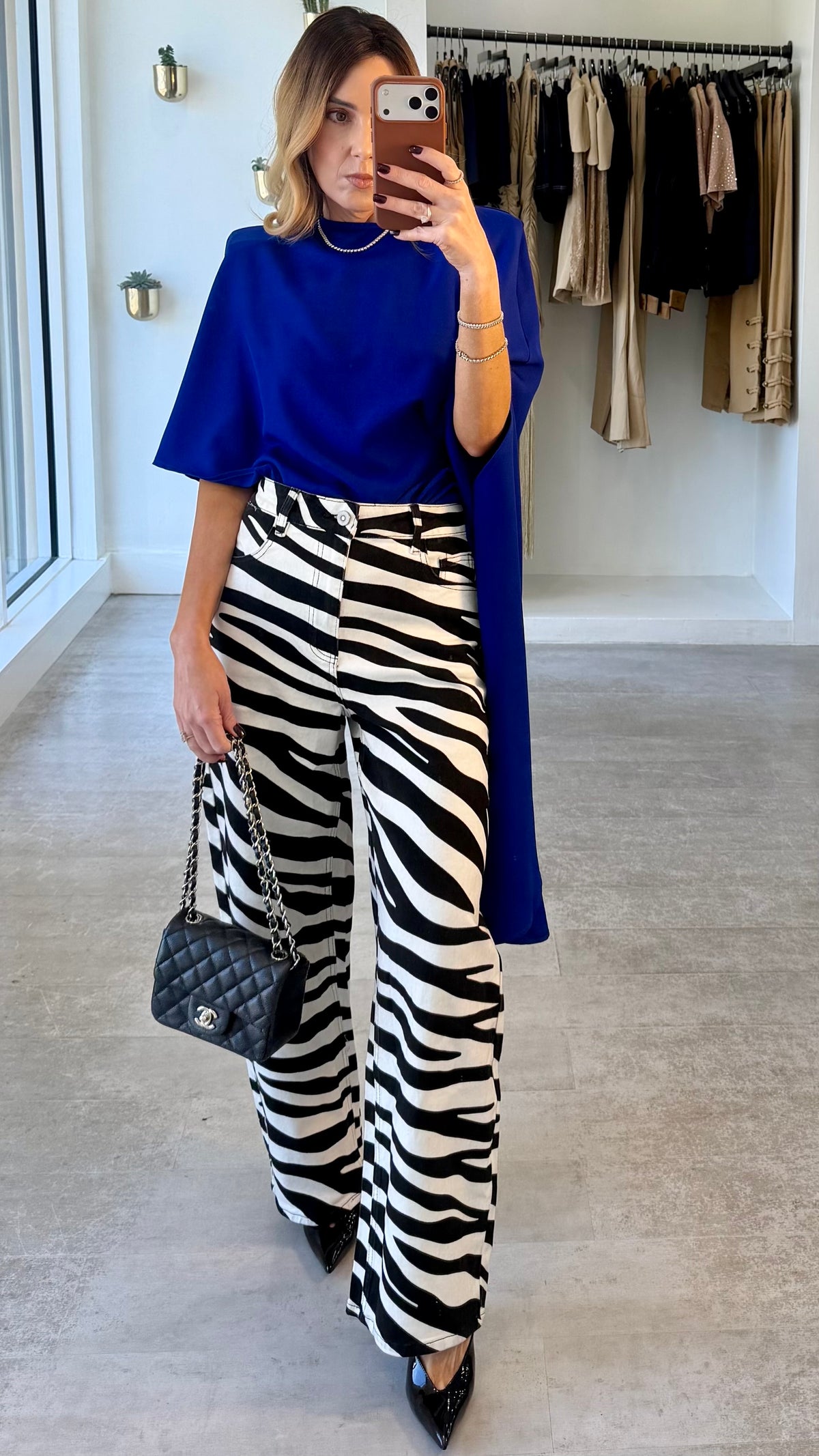 COBALT MUSE CAPE