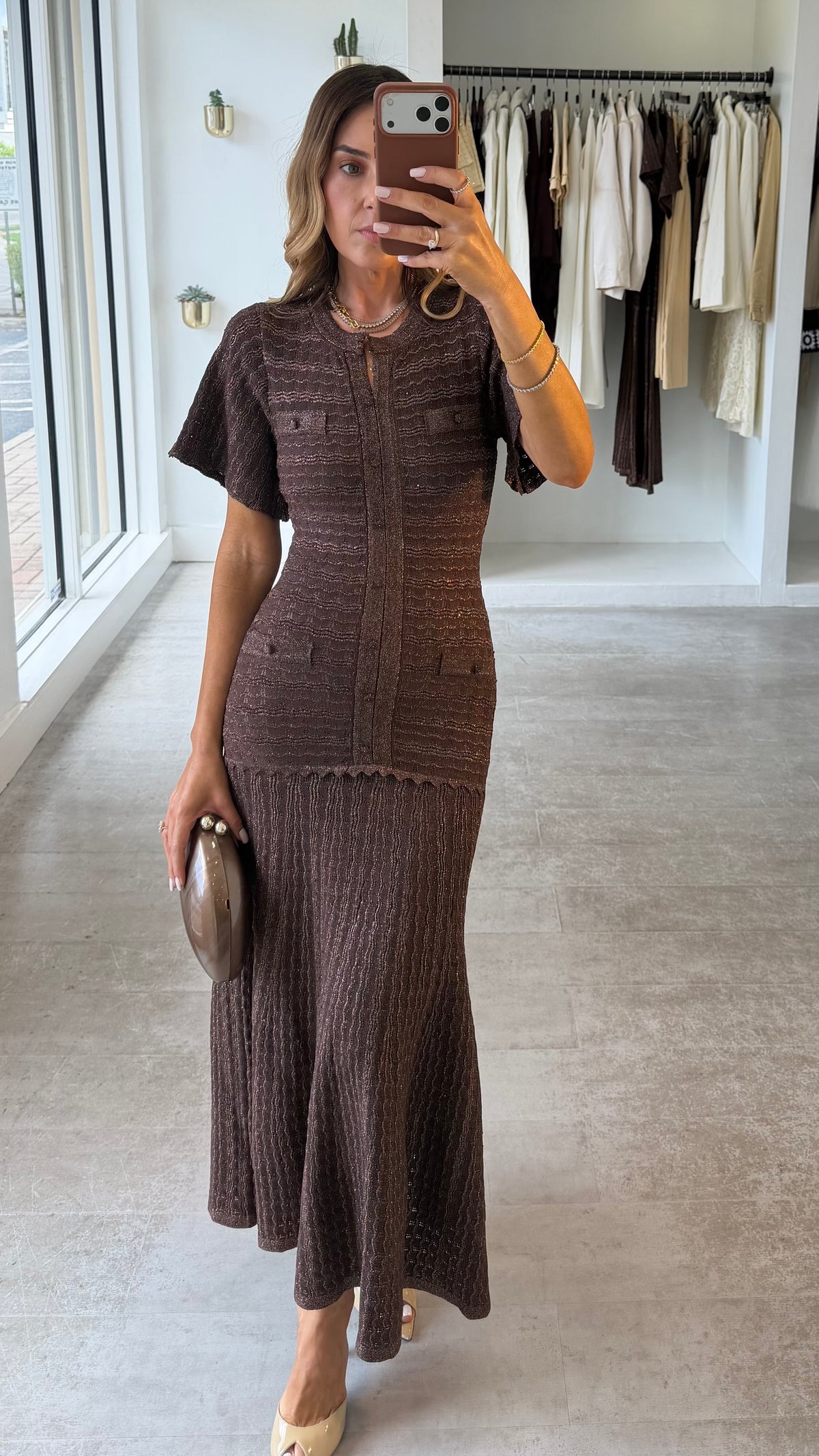 BROWN GLOW MIDI