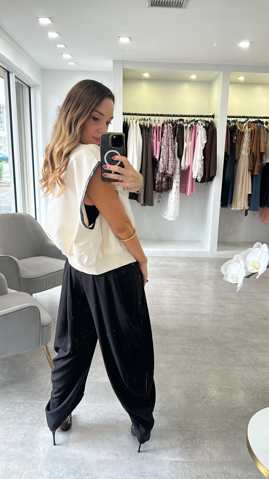 IVORY EDGE VEST