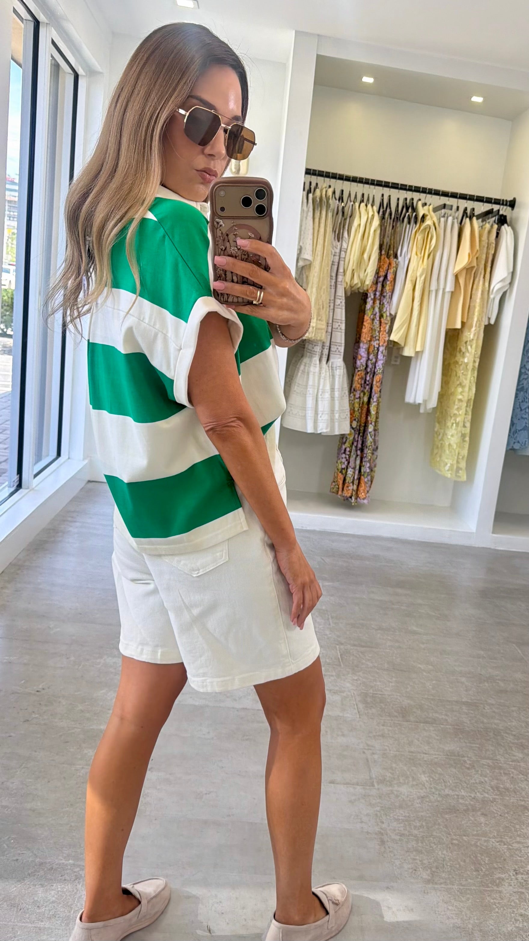 IVORY MOM SHORTS