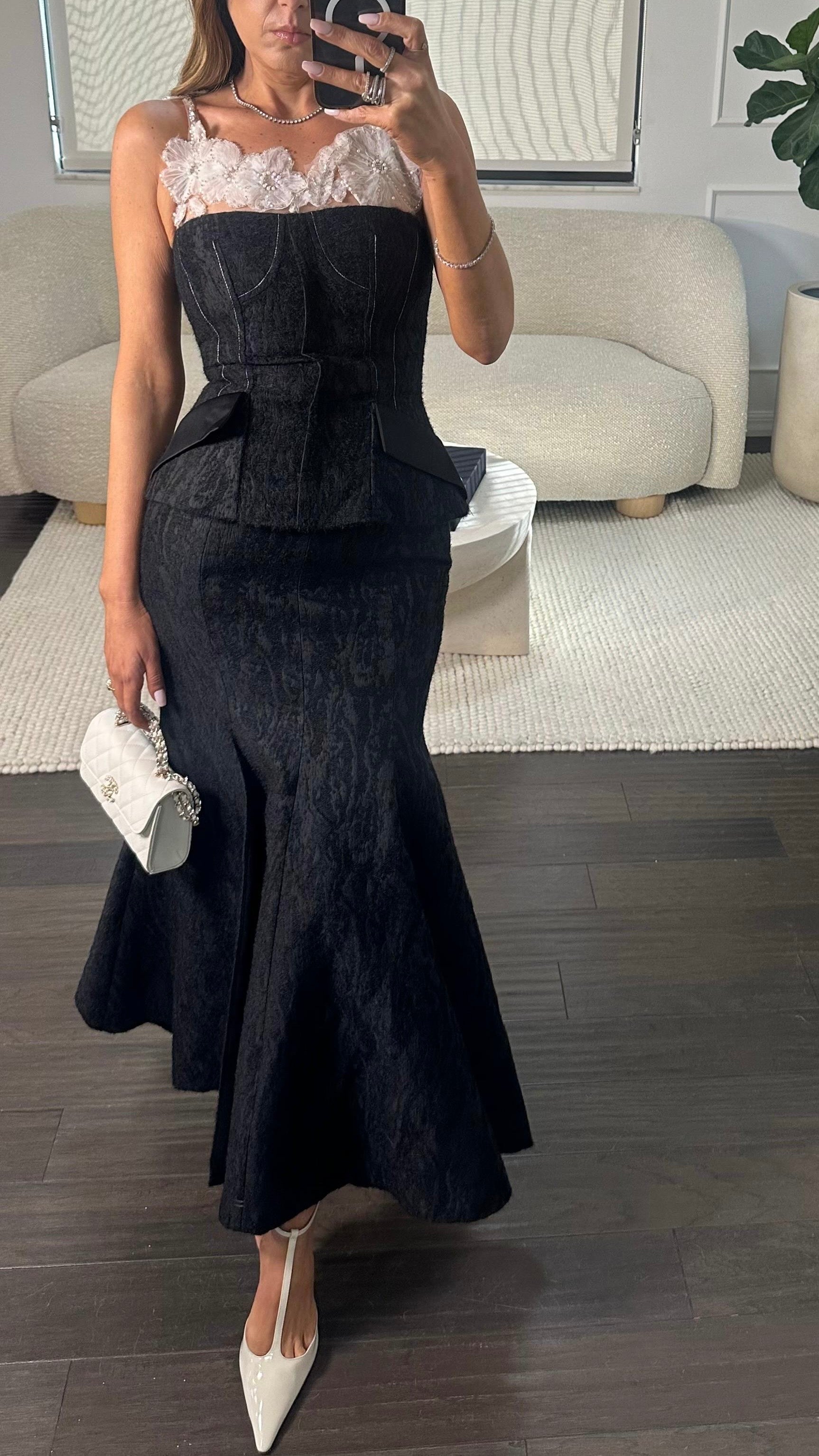 NOIR PETAL SKIRT SET