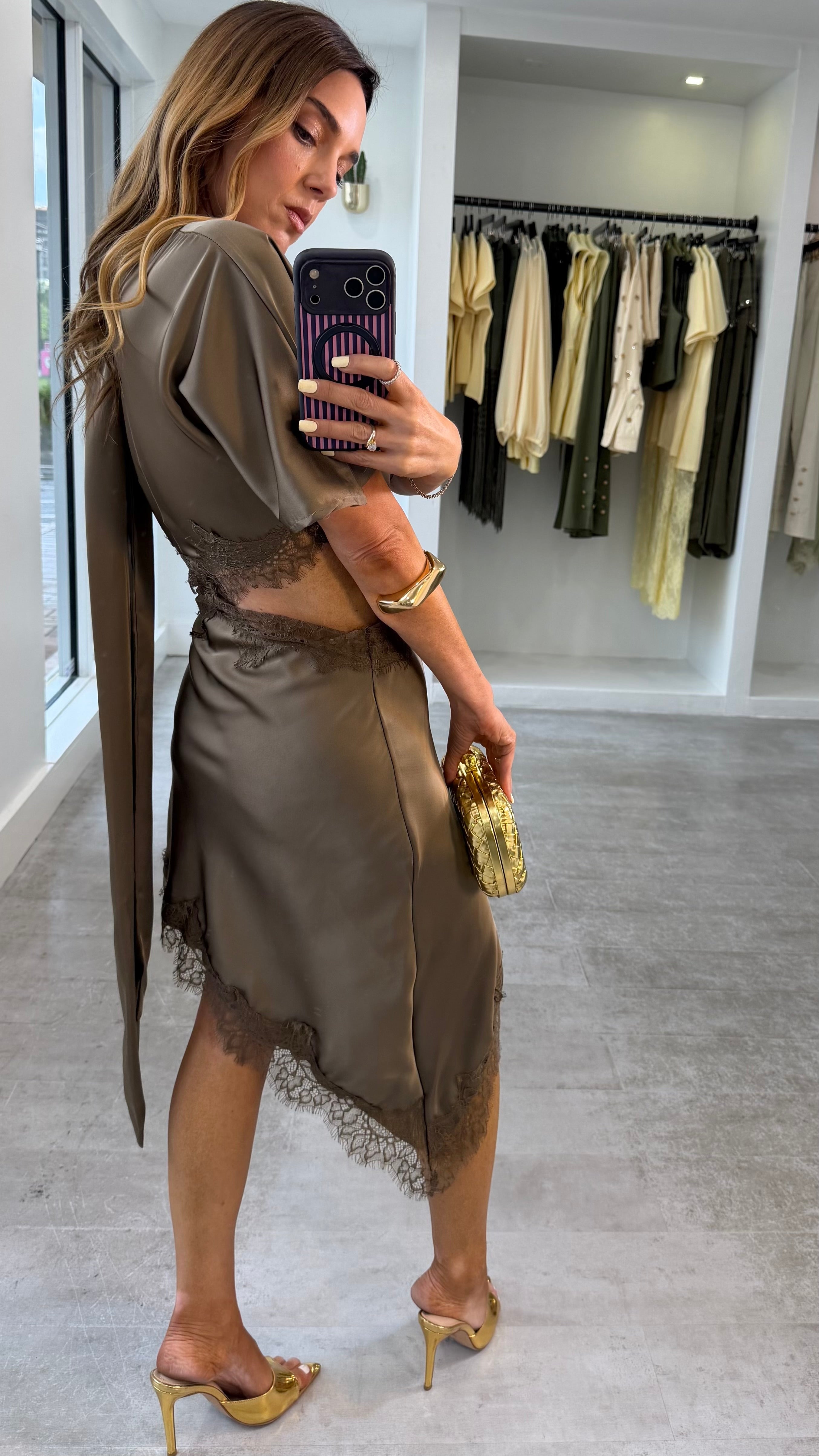 OLIVIA LACE DRESS