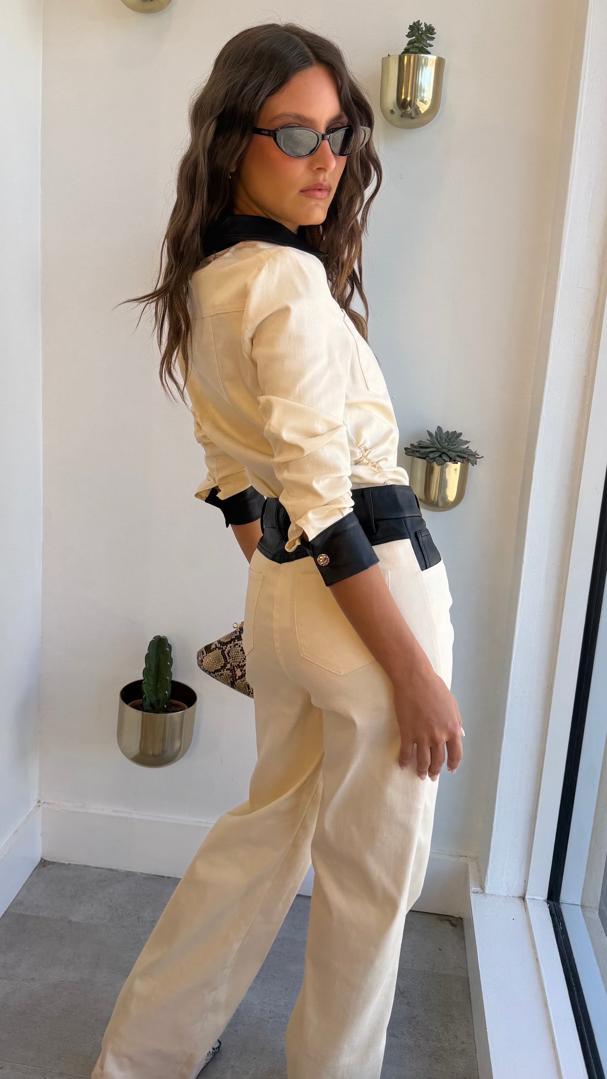 IVORY CONTRAST SET