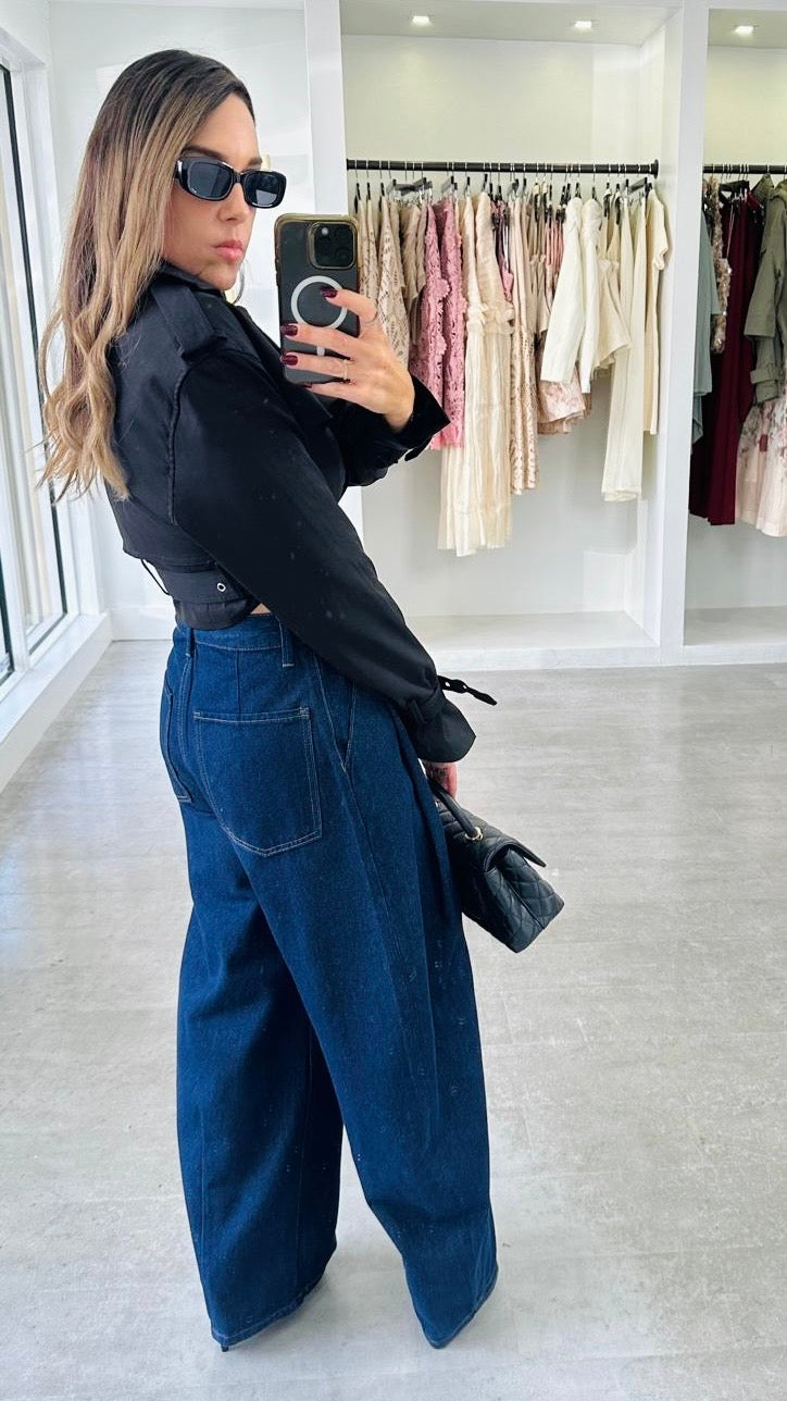 BLACK AUTHORITY JACKET