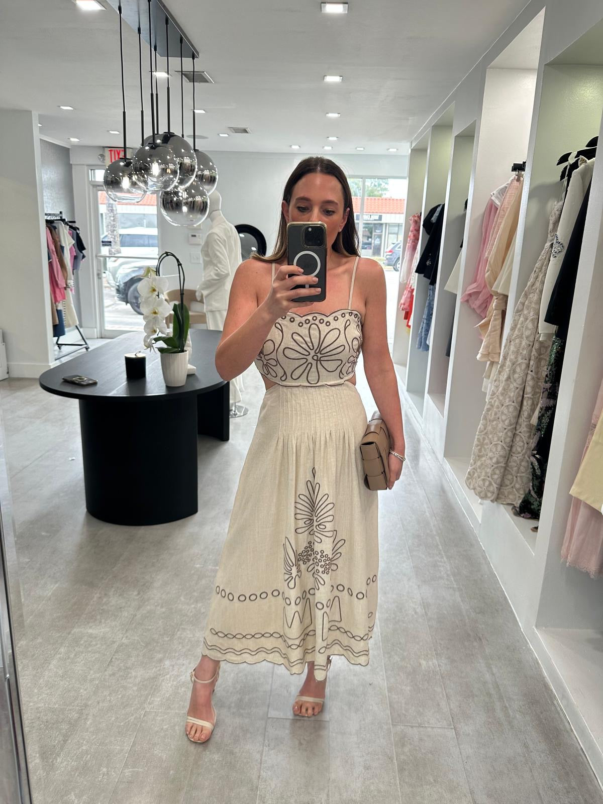 EMBROIDERED LINEN DRESS