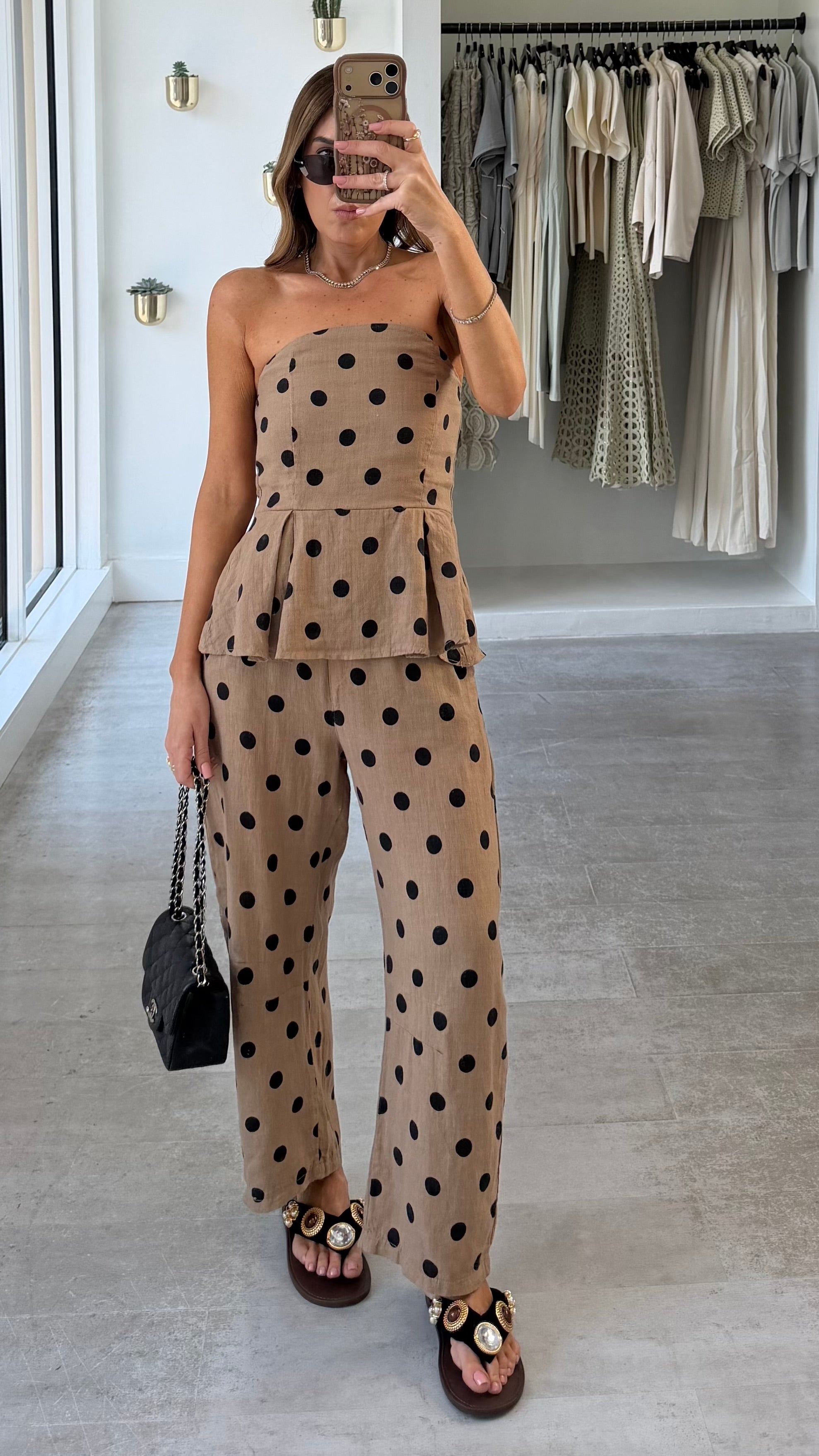 LINEN POLKA SET