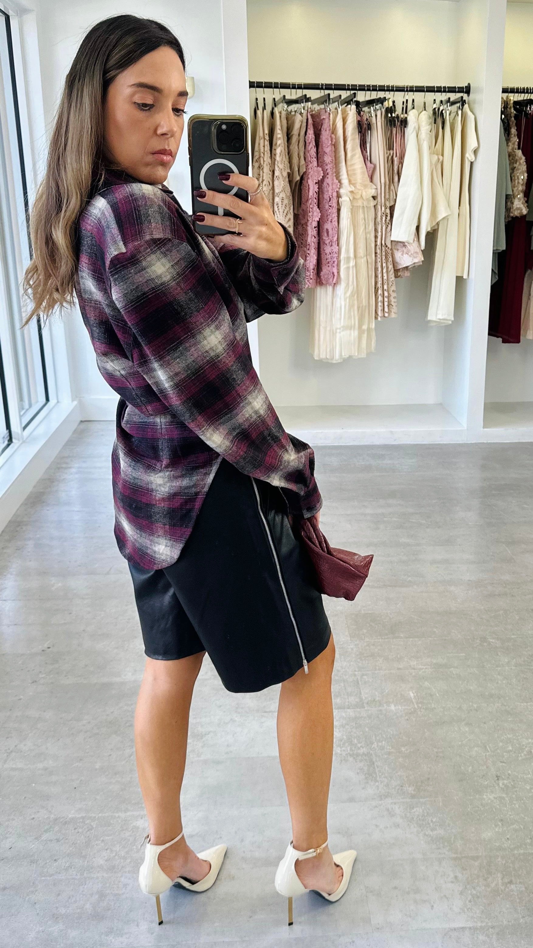 WINE PLAID BUTTONDOWN