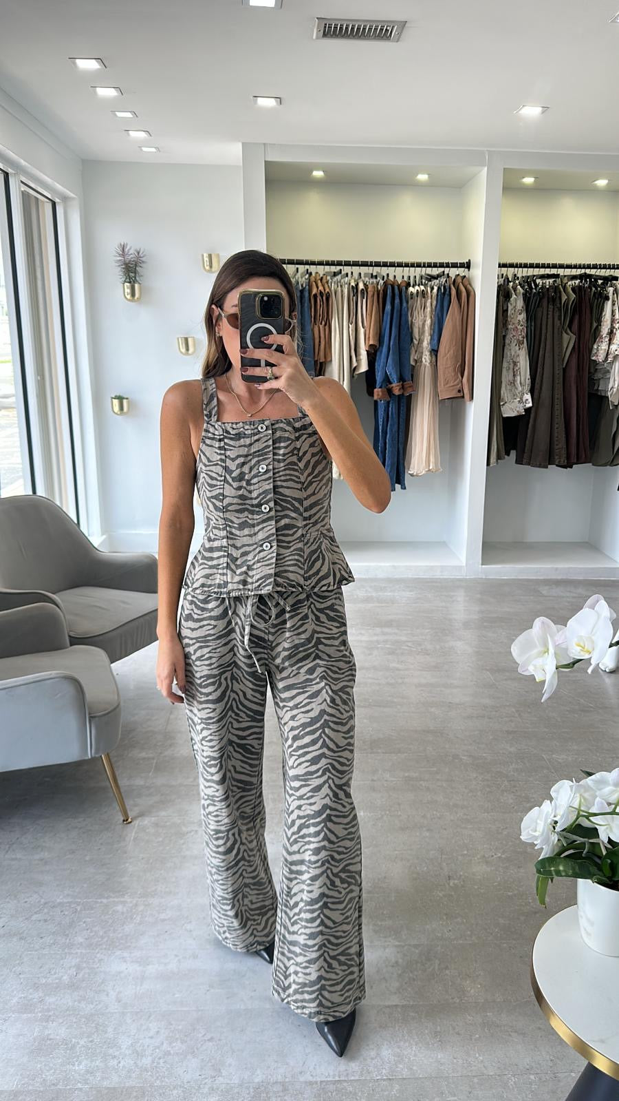 THE ZEBRA DRAWSTRING SET