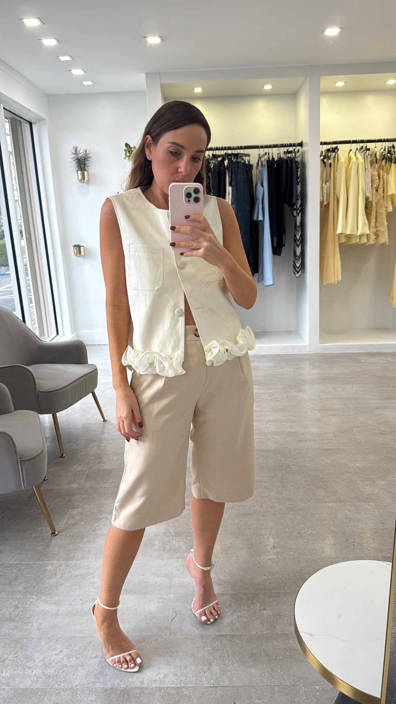 THALIA BEIGE BERMUDA