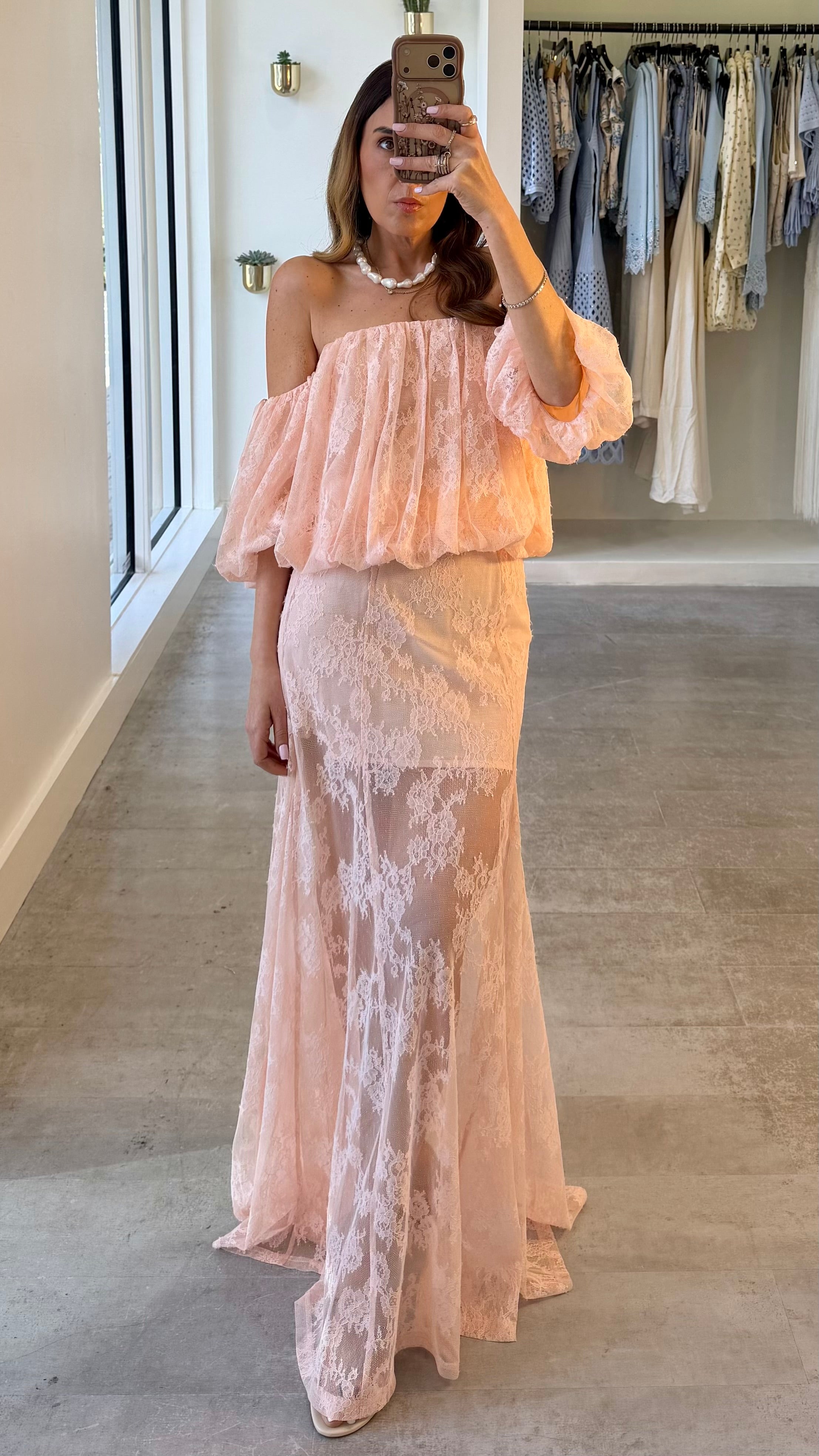 BLUSH LACE SKIRT SET