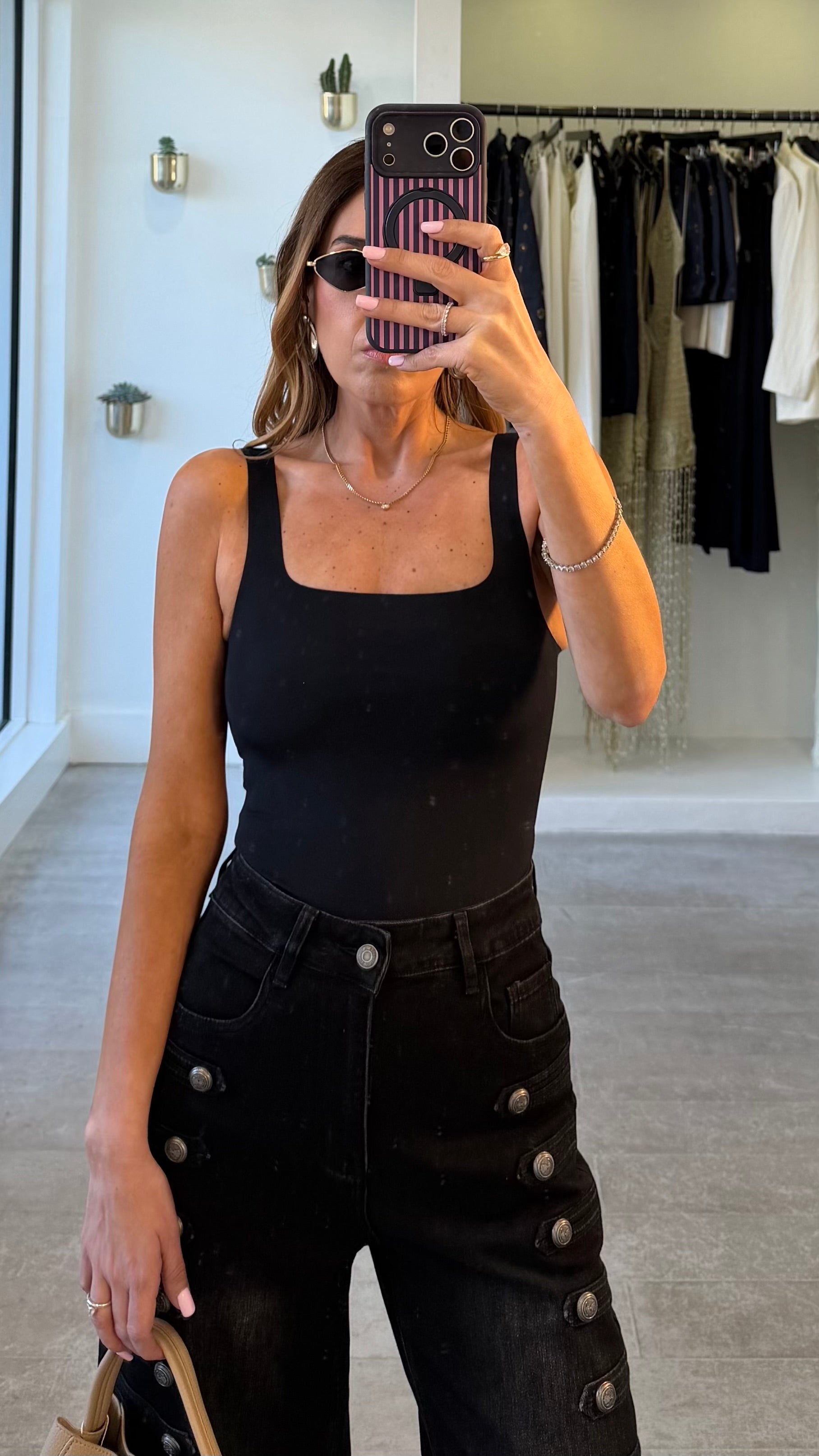BLACK SEAMLESS BODY