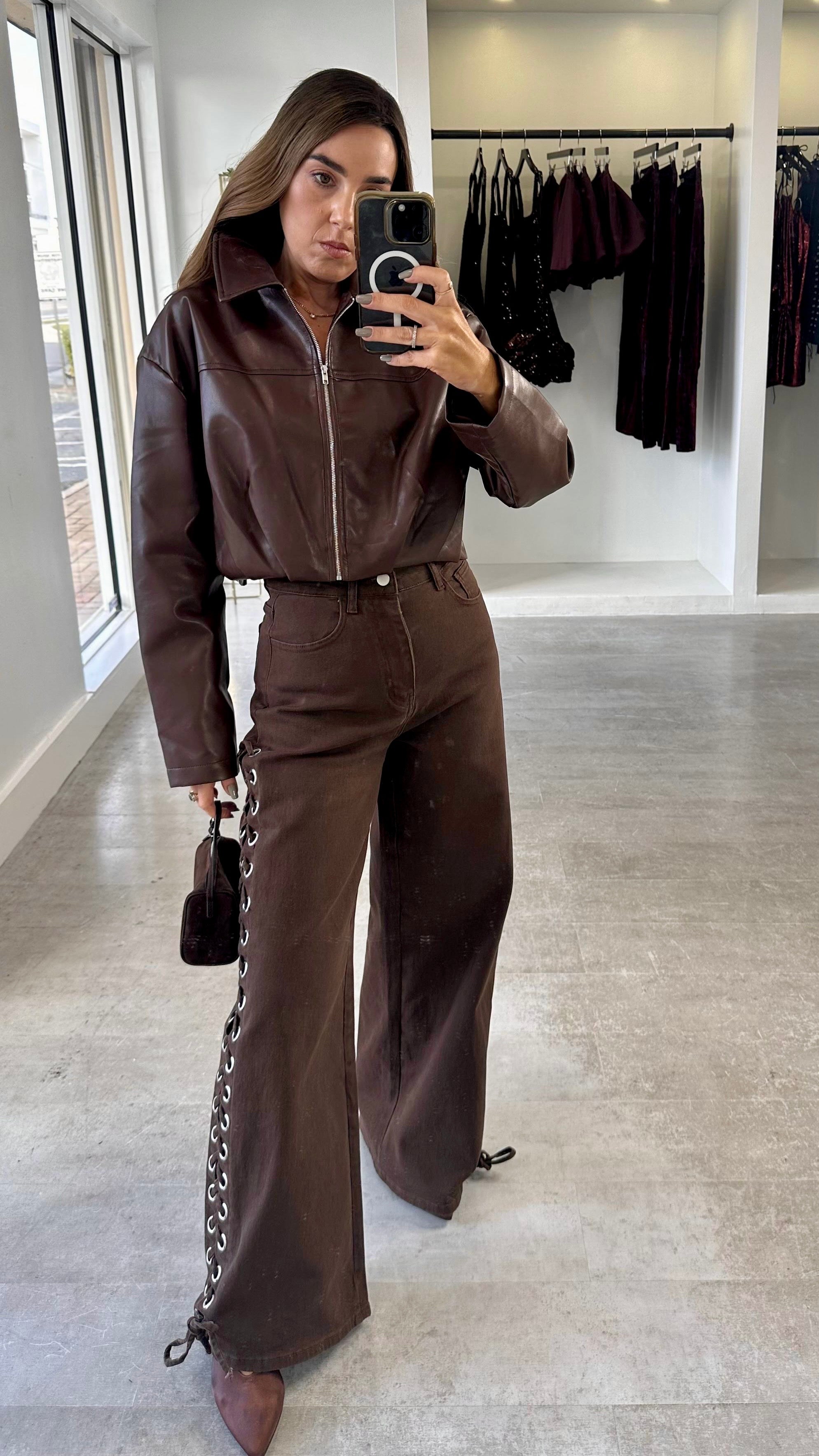 EXPRESSO LACED UP JEANS