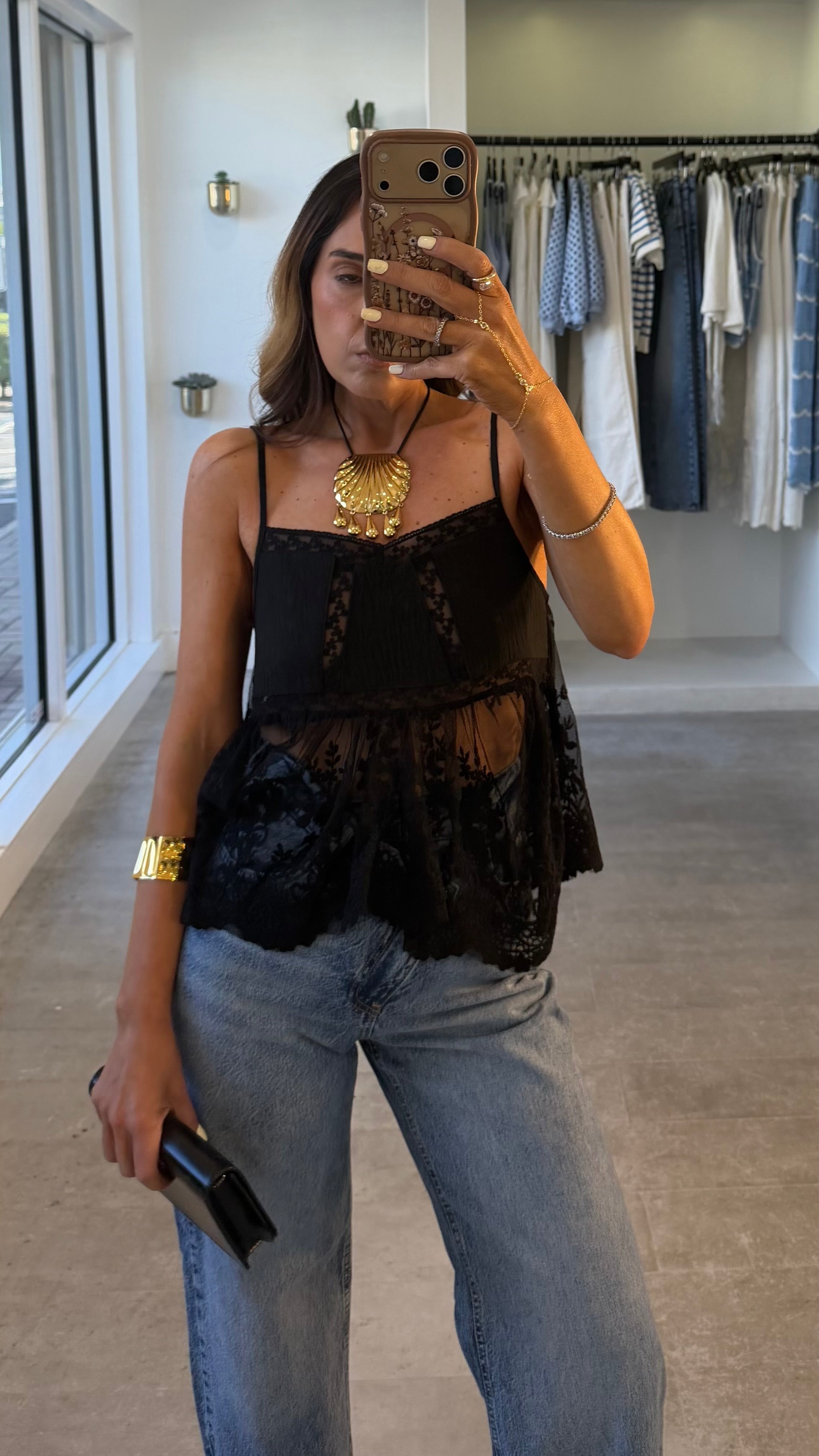 BLACK SWEETHEART LACE CAMI