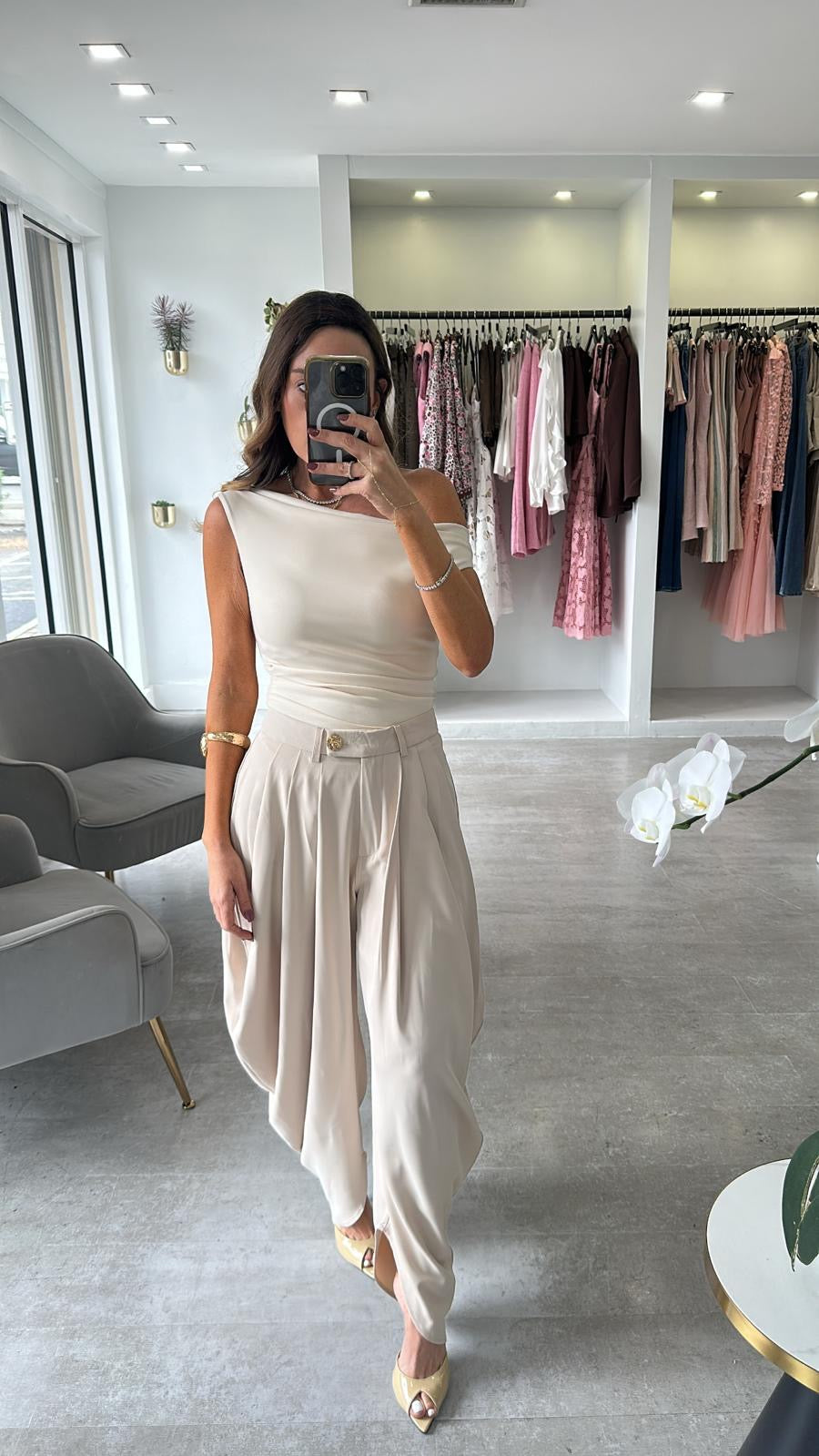 ECRU MUSE TOP