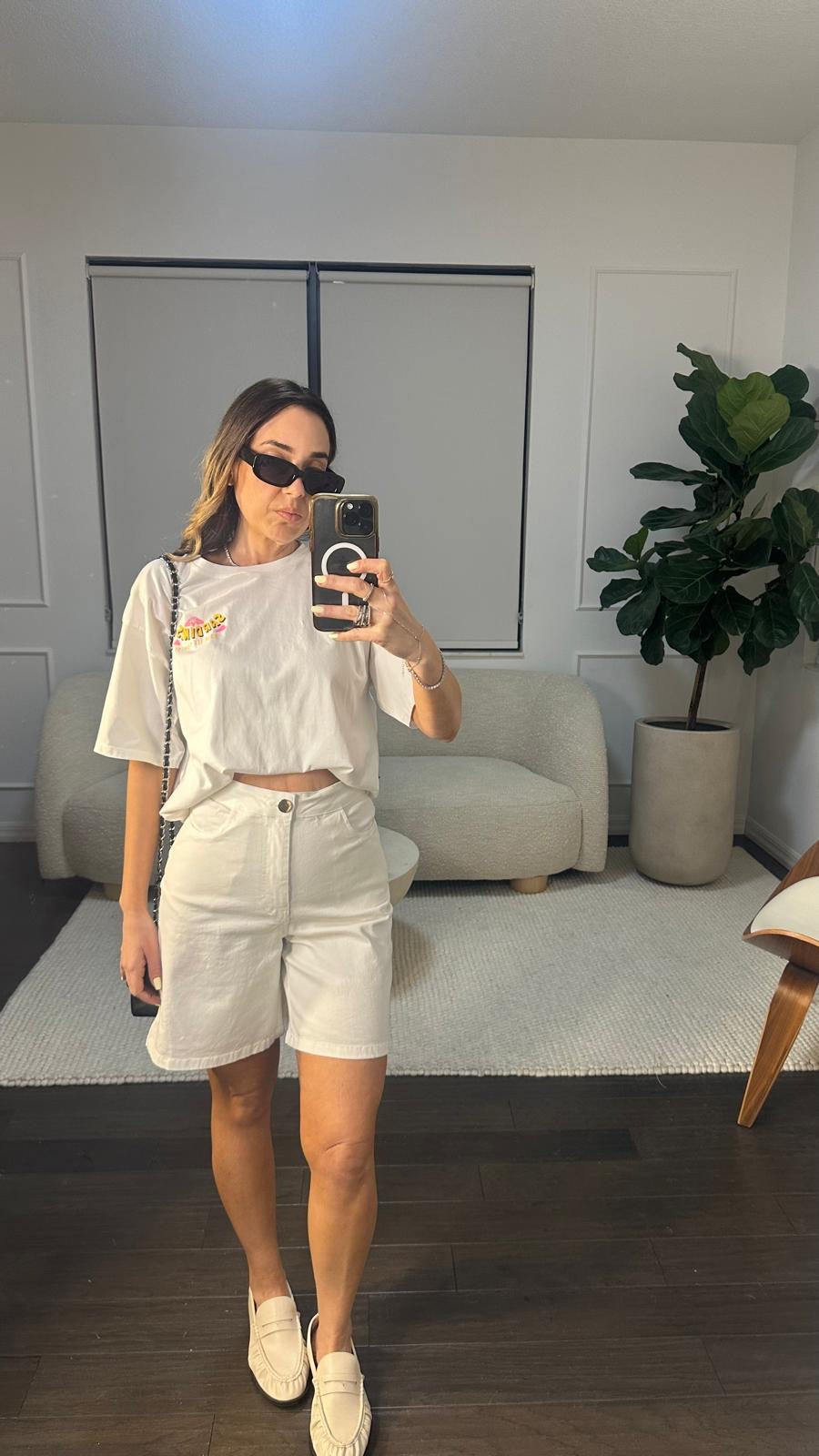 WHITE BERMUDAS