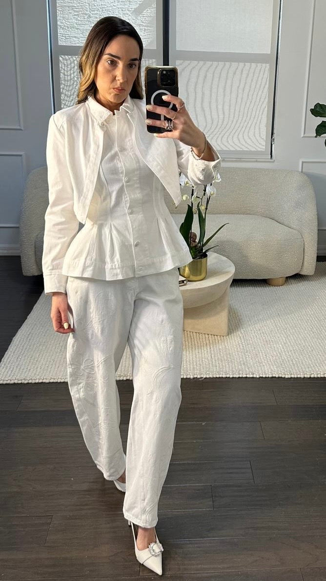 EMBROIDERED WHITE DENIM