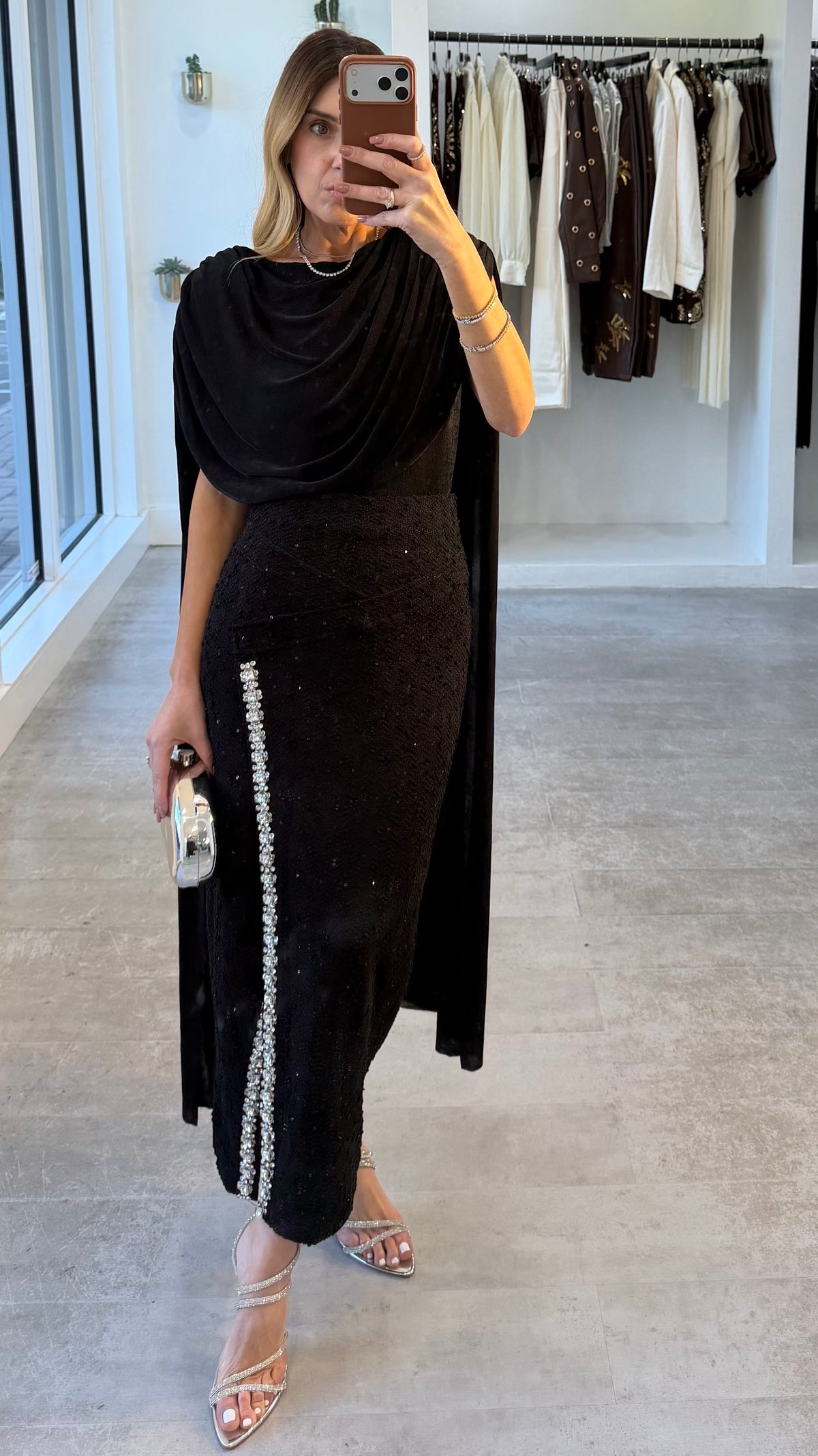 NOIR CAPE BODY