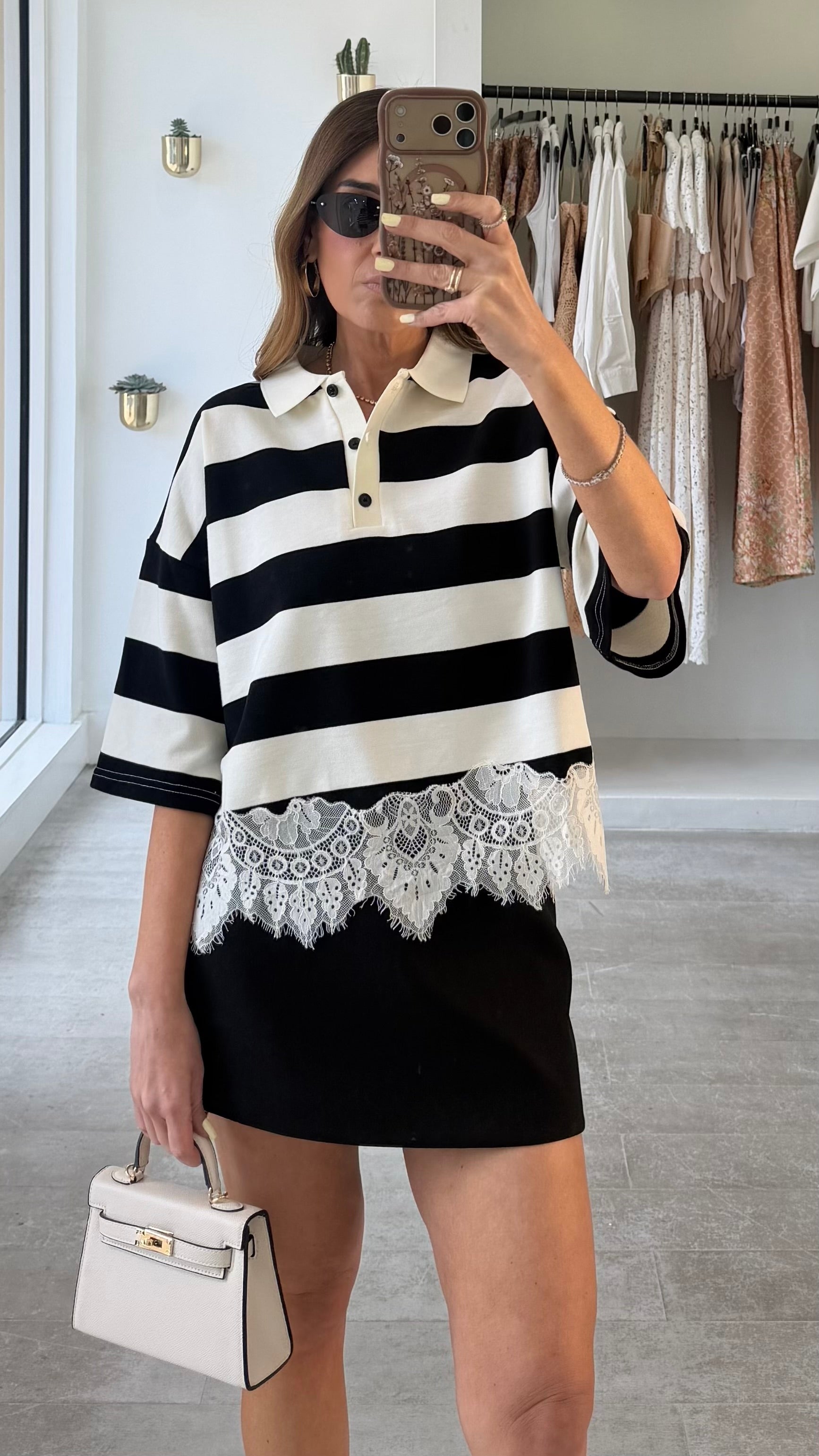 STRIPE IN LACE TOP