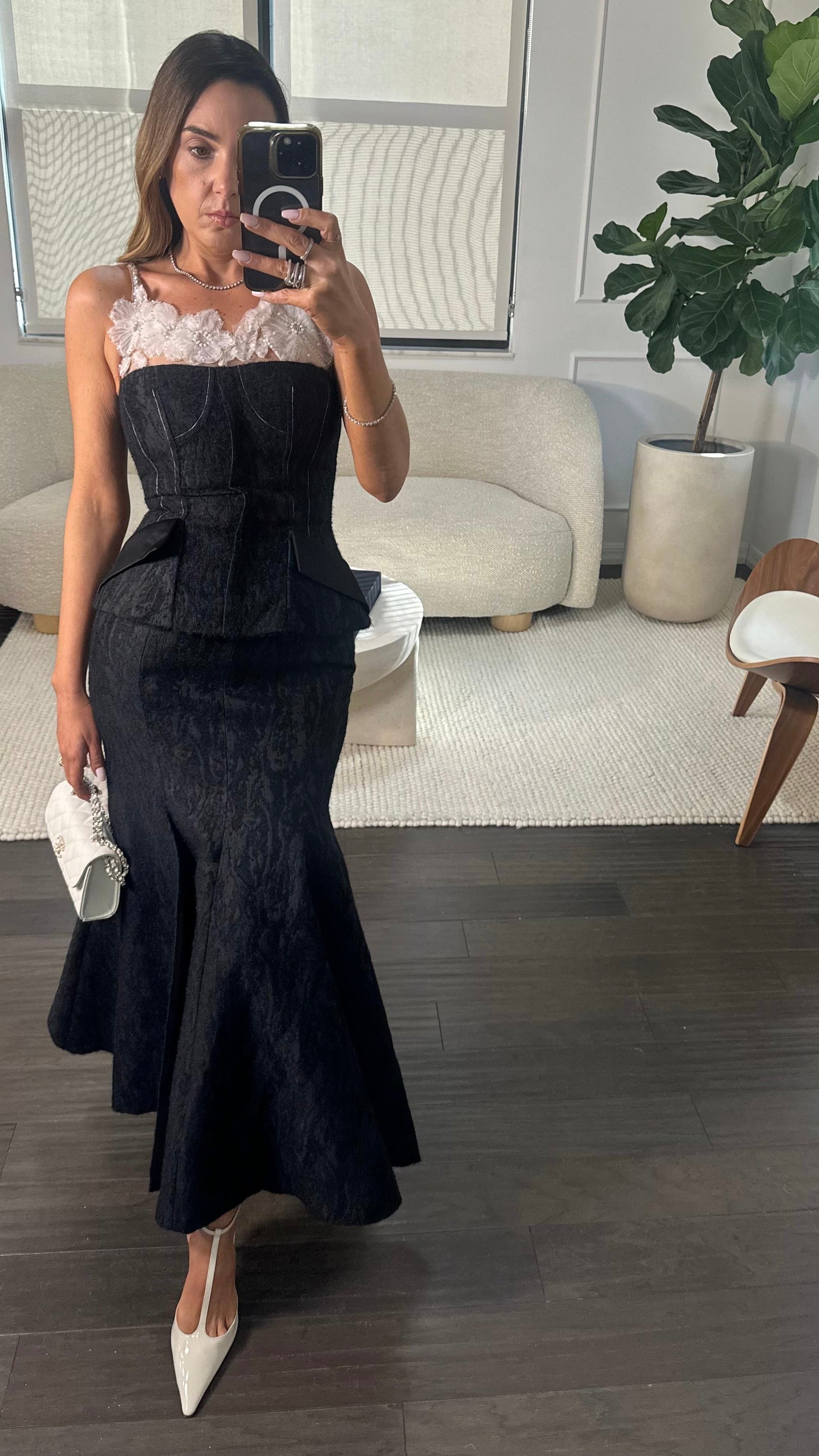 NOIR PETAL SKIRT SET