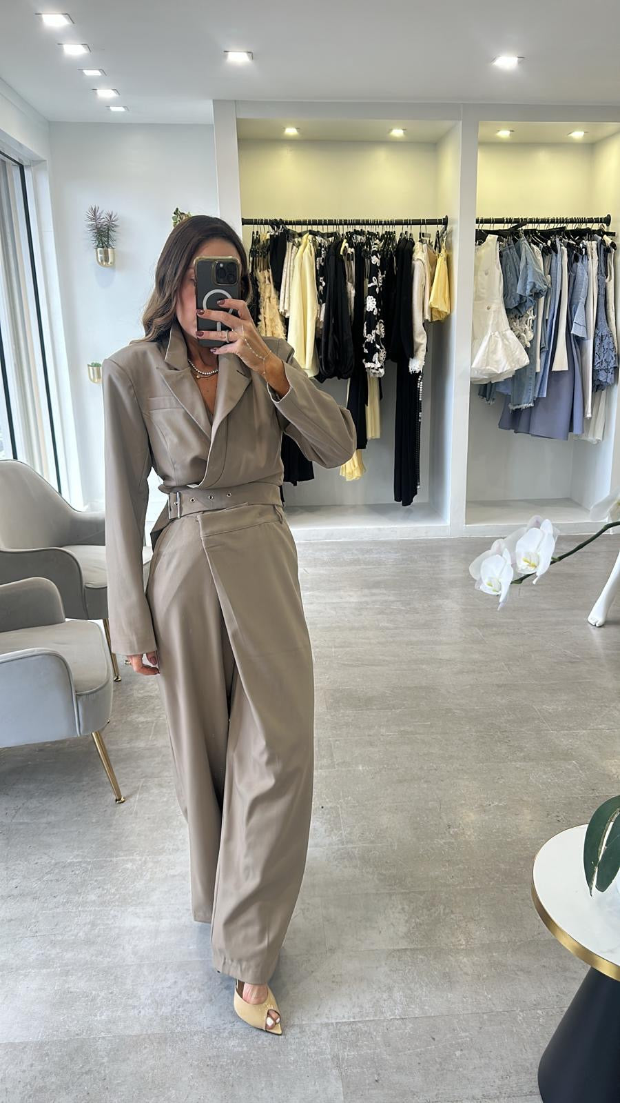 STONE STRUCTURED SET