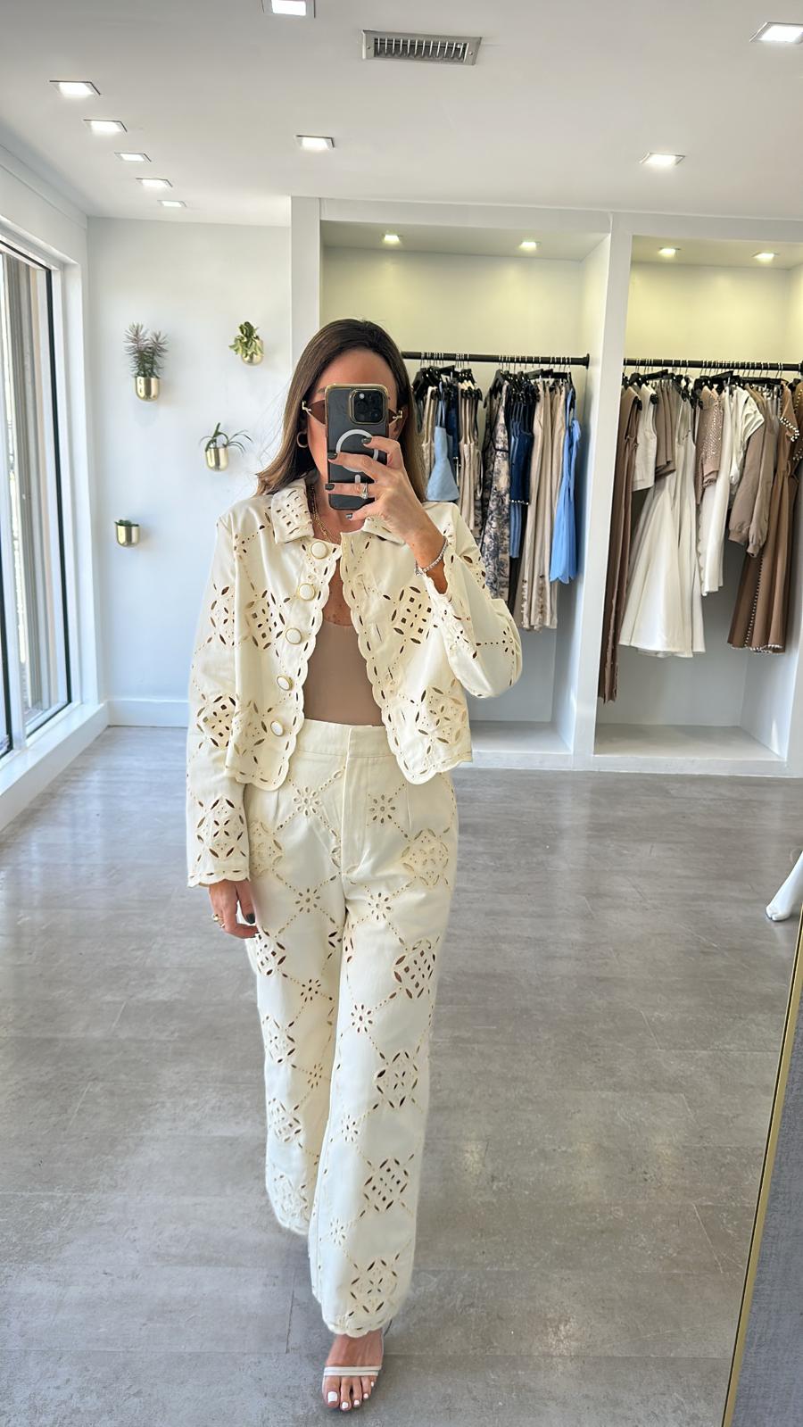 The Seraphina Eyelet Set