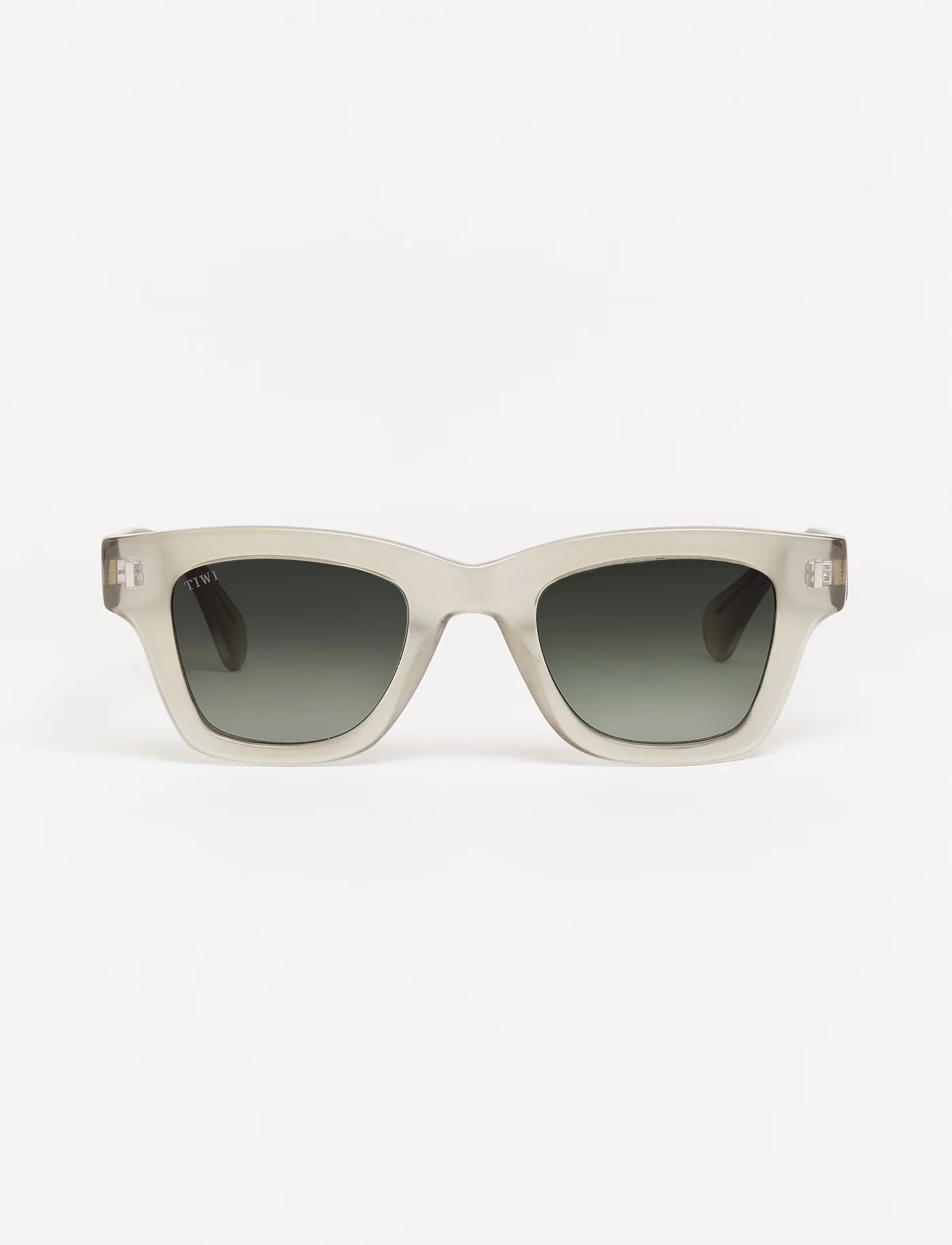 PAUL TIWI SUNNIES