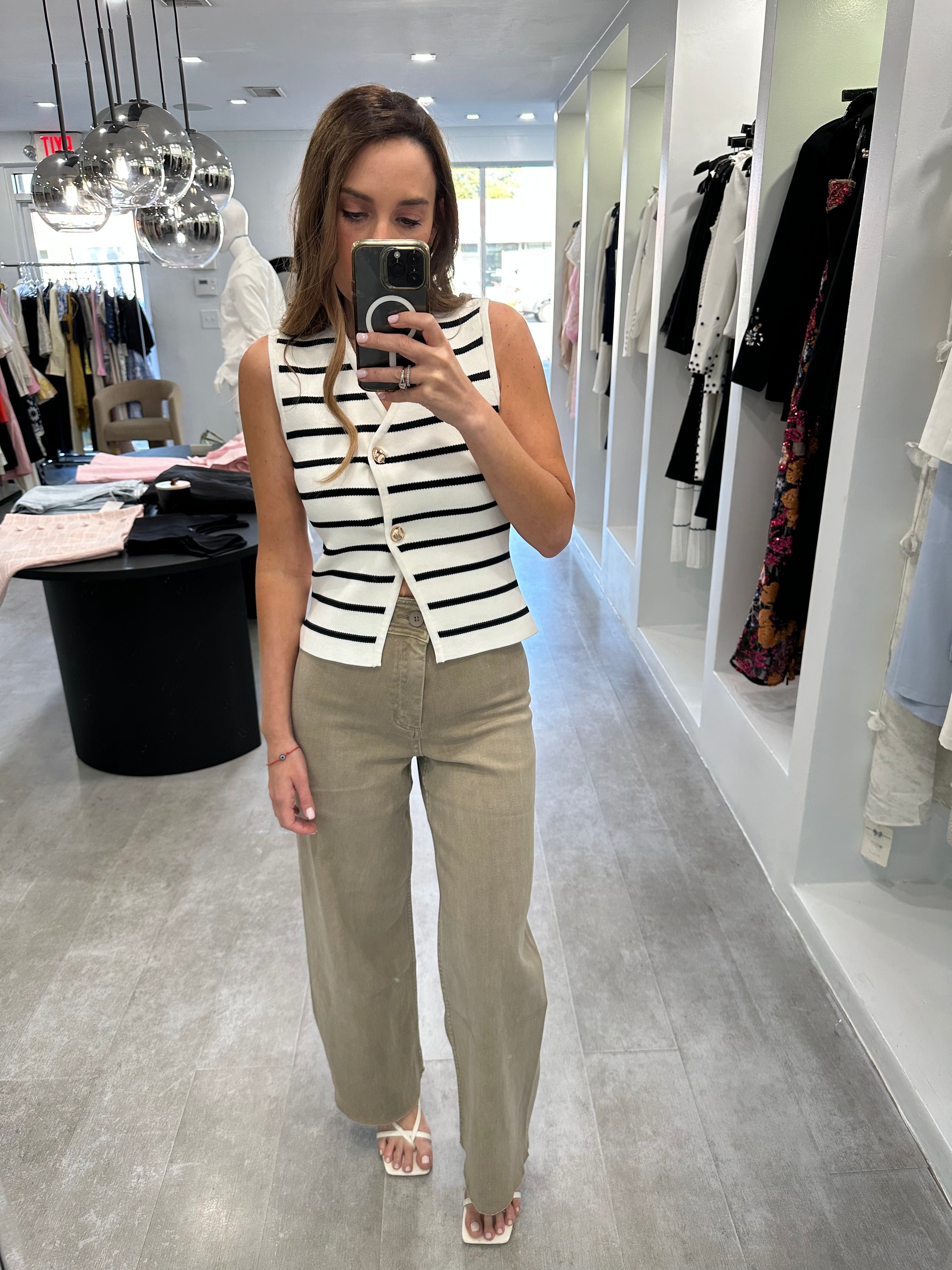 STONE WIDE LEG DENIM