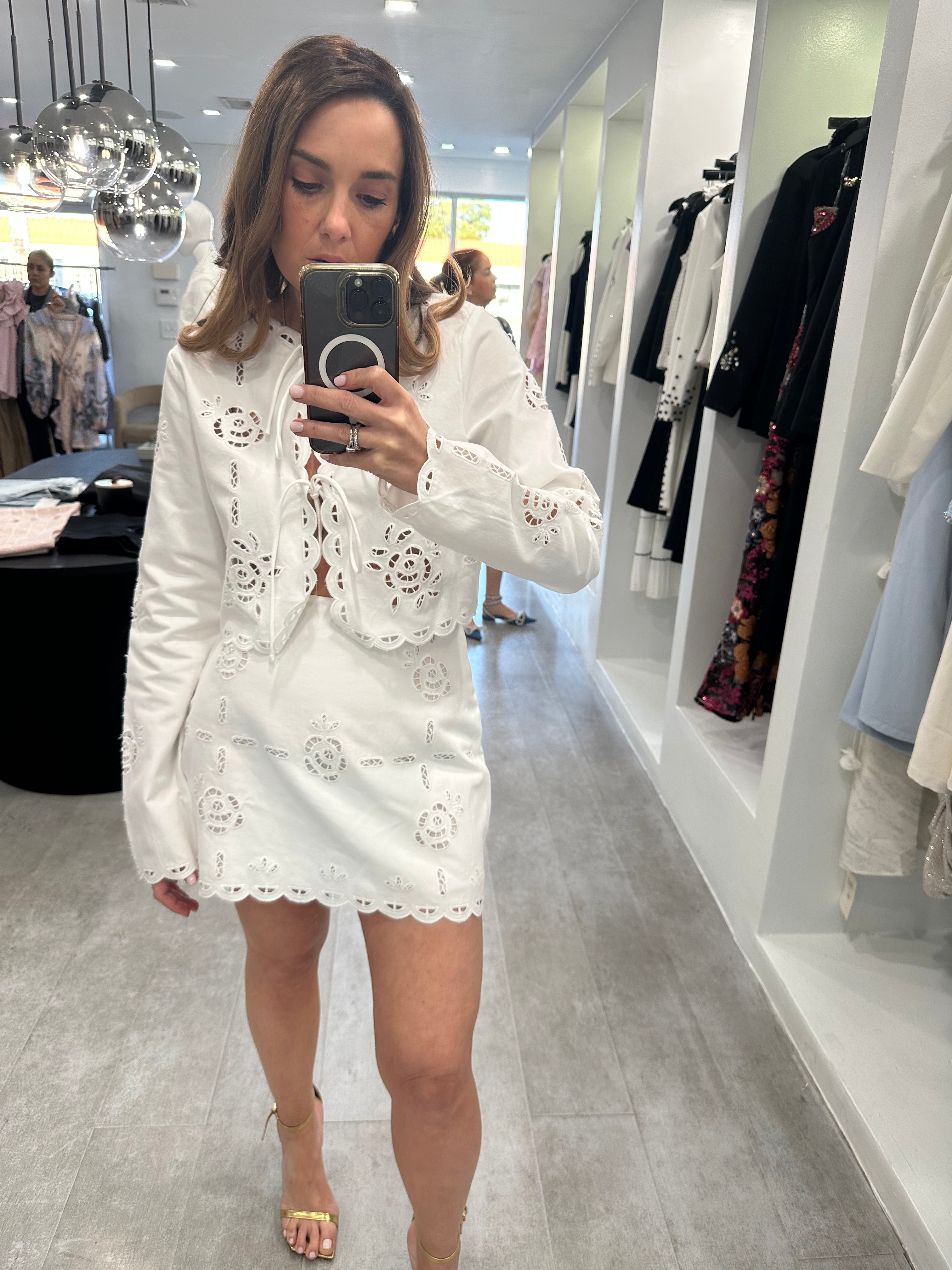 CUT-OUT EMBROIDERED SET
