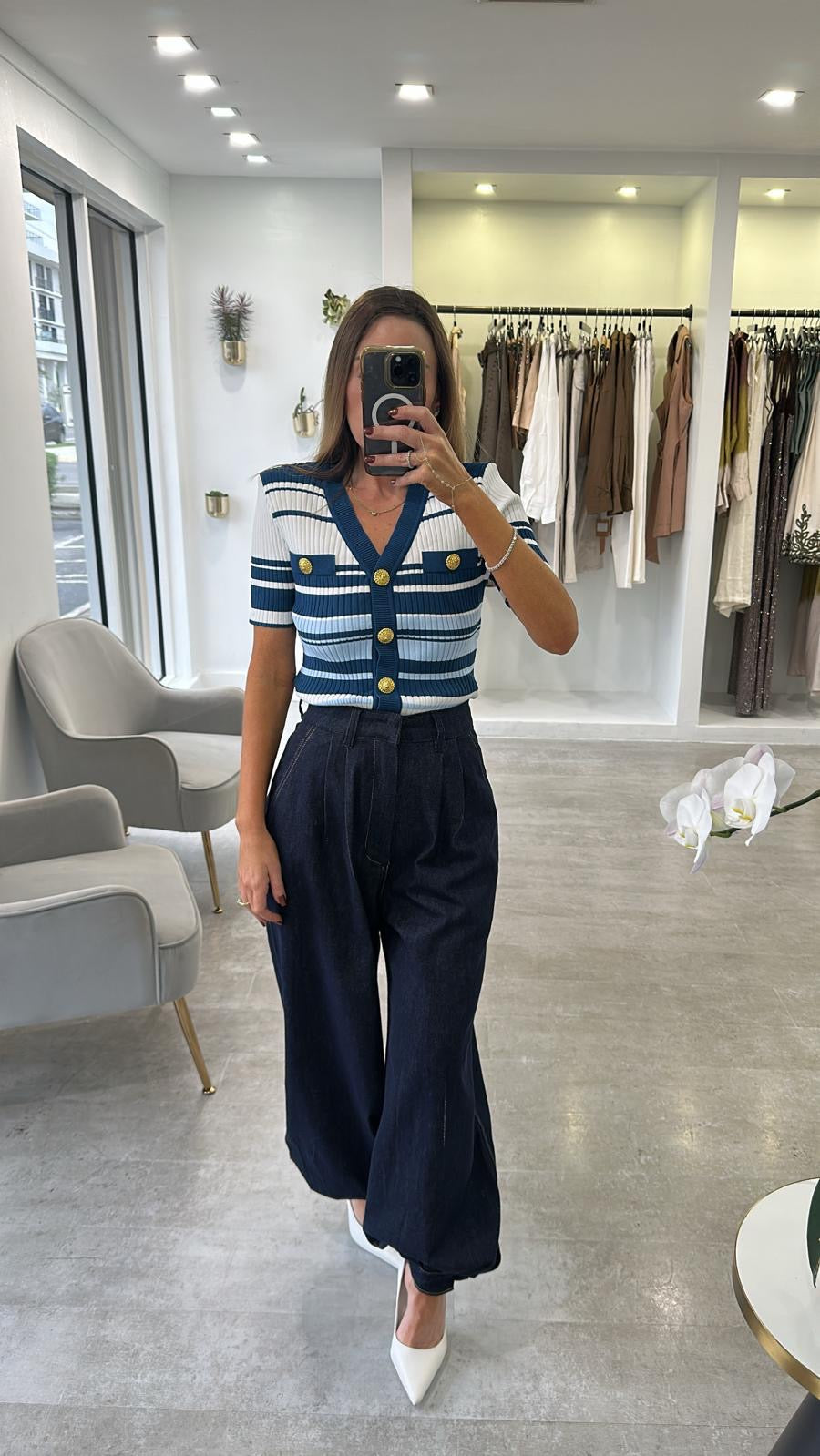 BLUE STRIPED KNIT TOP