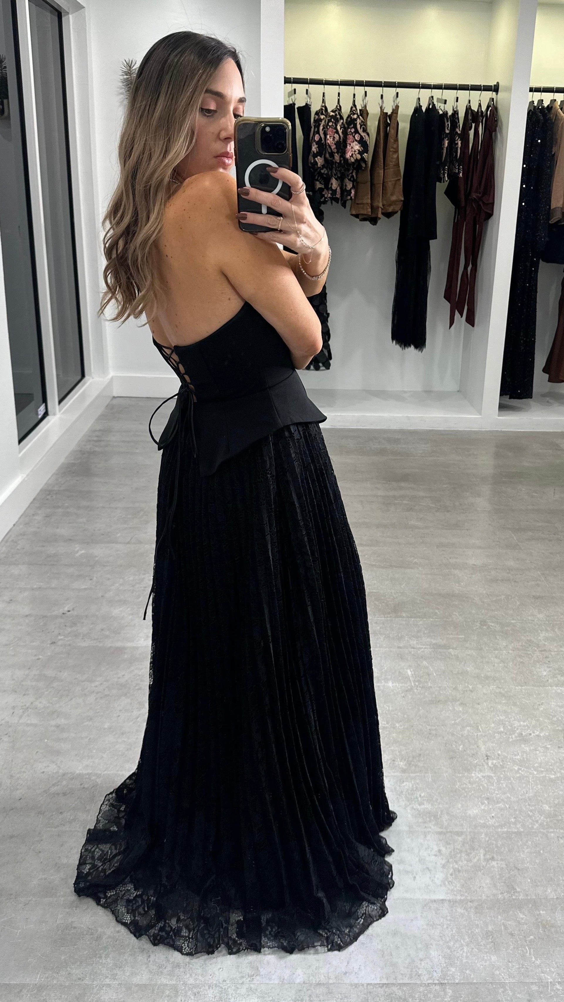 NOIR LACE GOWN