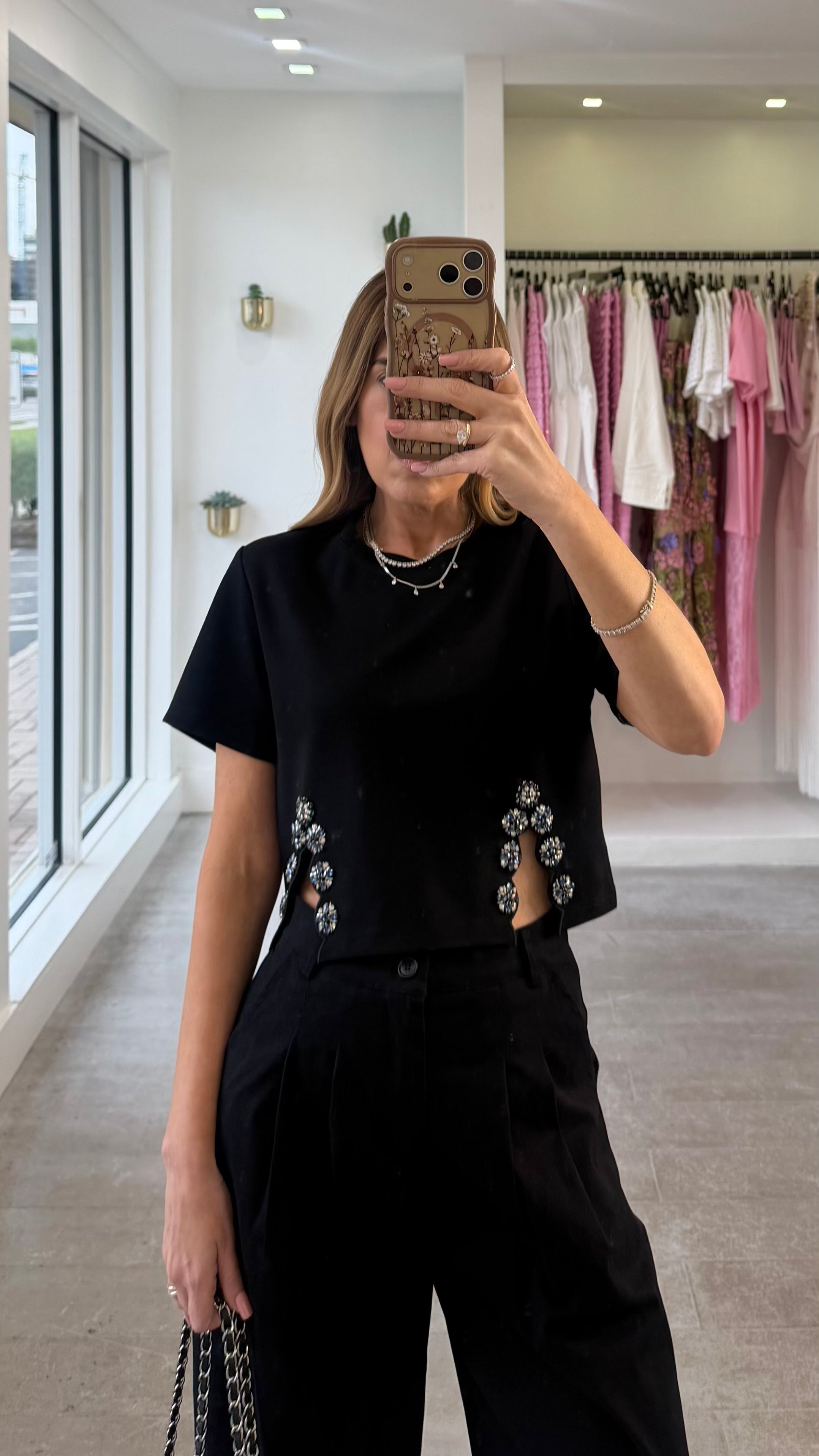 THE ONYX BLACK TEE
