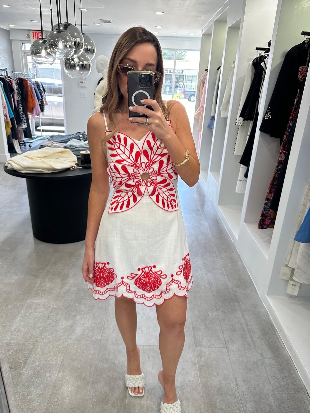 REDFLOWER SCALLOP DRESS