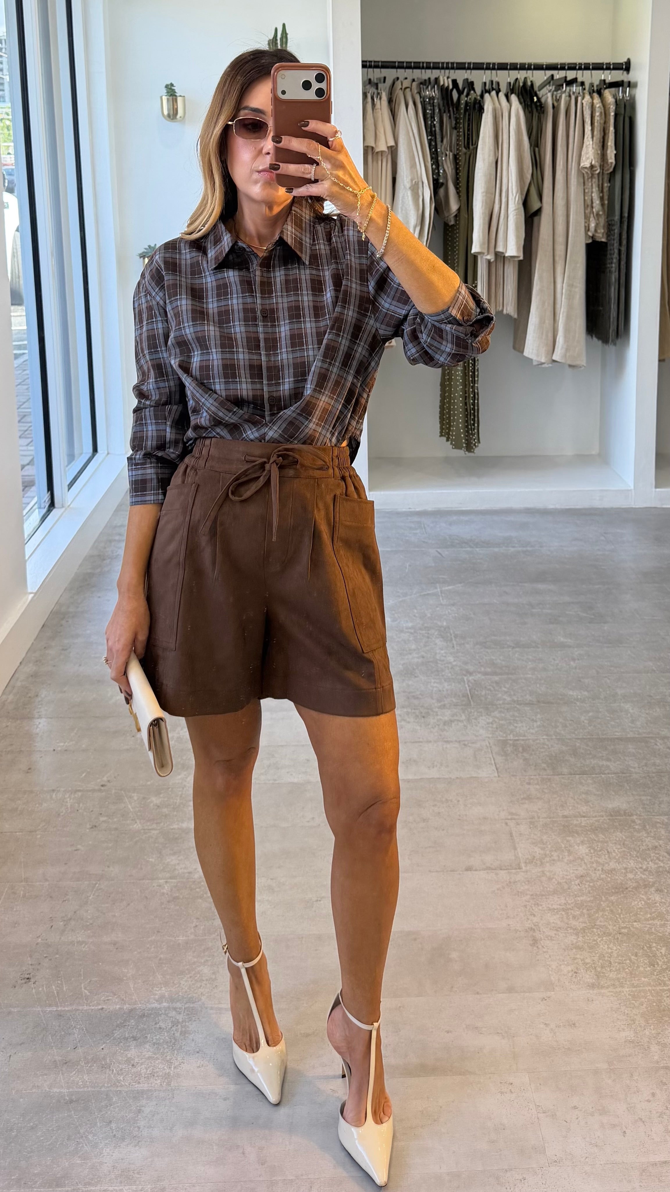 BROWN VELVET BERMUDAS