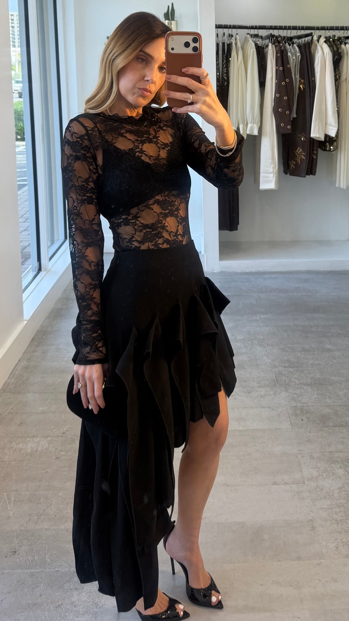 SABLE SCULPT SKIRT