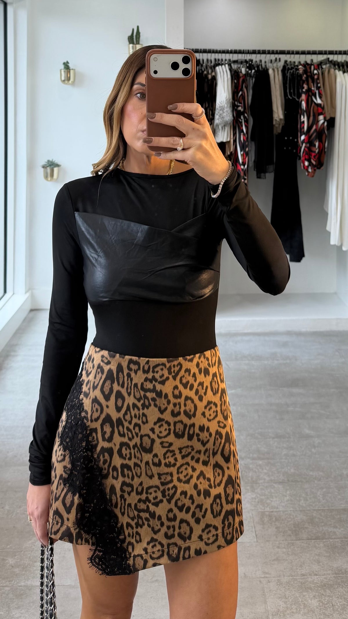 WILD LACE LEOPARD SKIRT