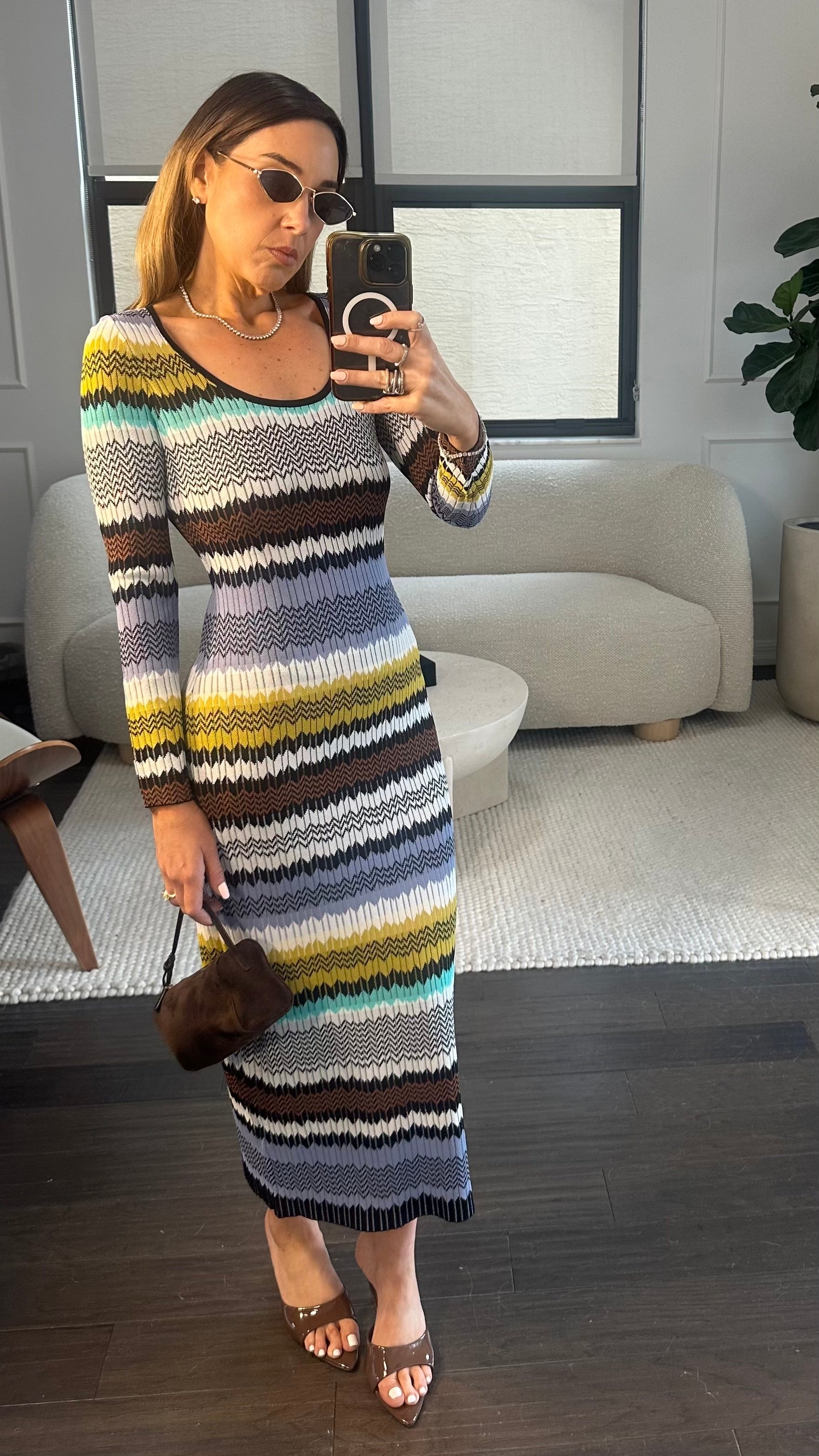 NEUTRA COLOR ZIG DRESS