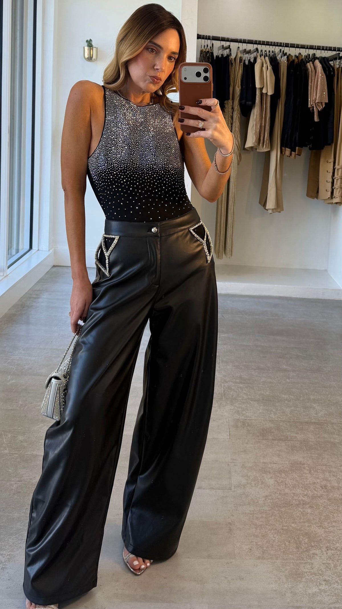 SILVER RAIN BODY