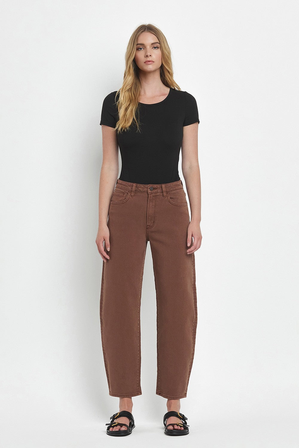 BROWN BARREL JEANS