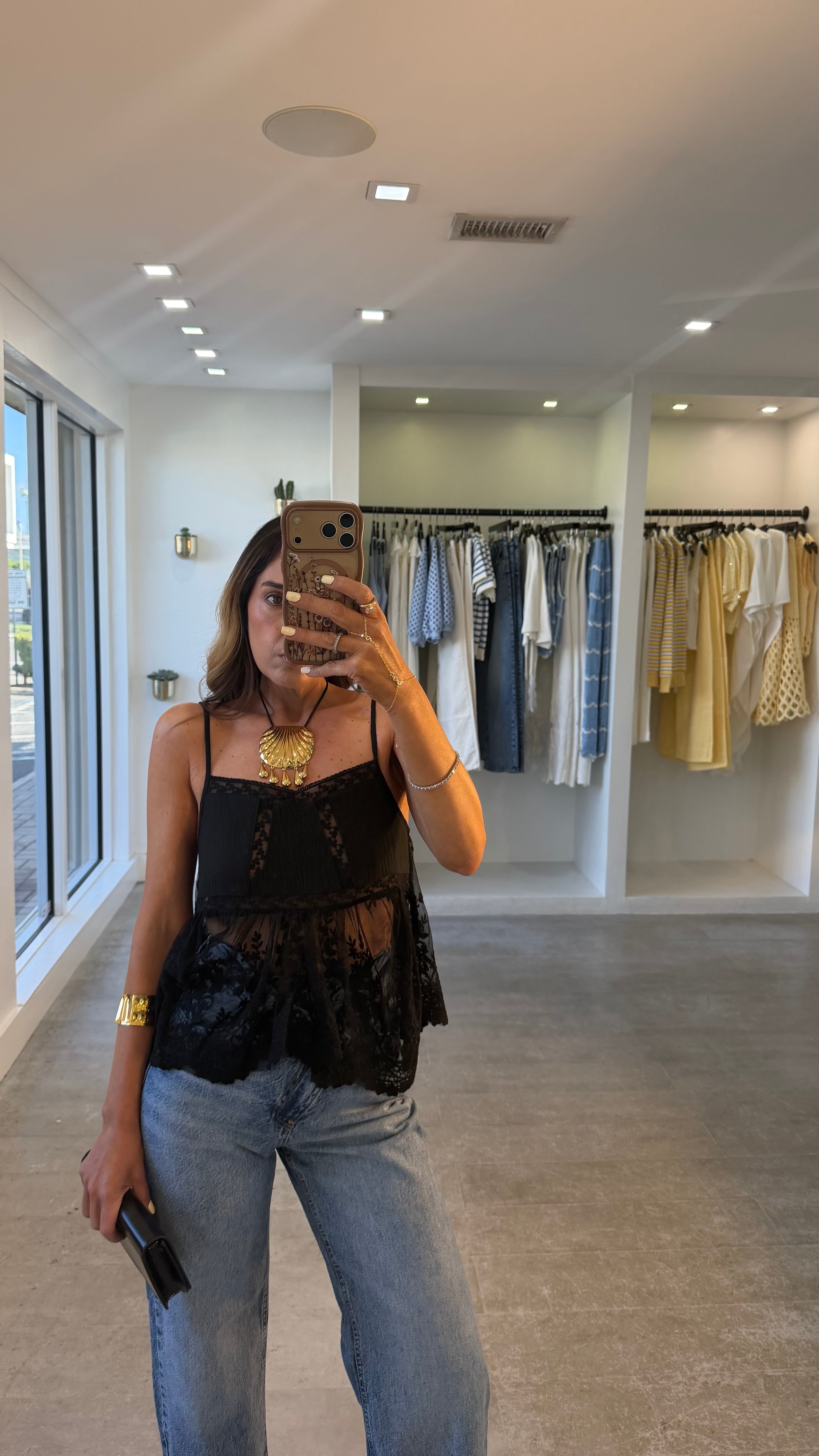 BLACK SWEETHEART LACE CAMI