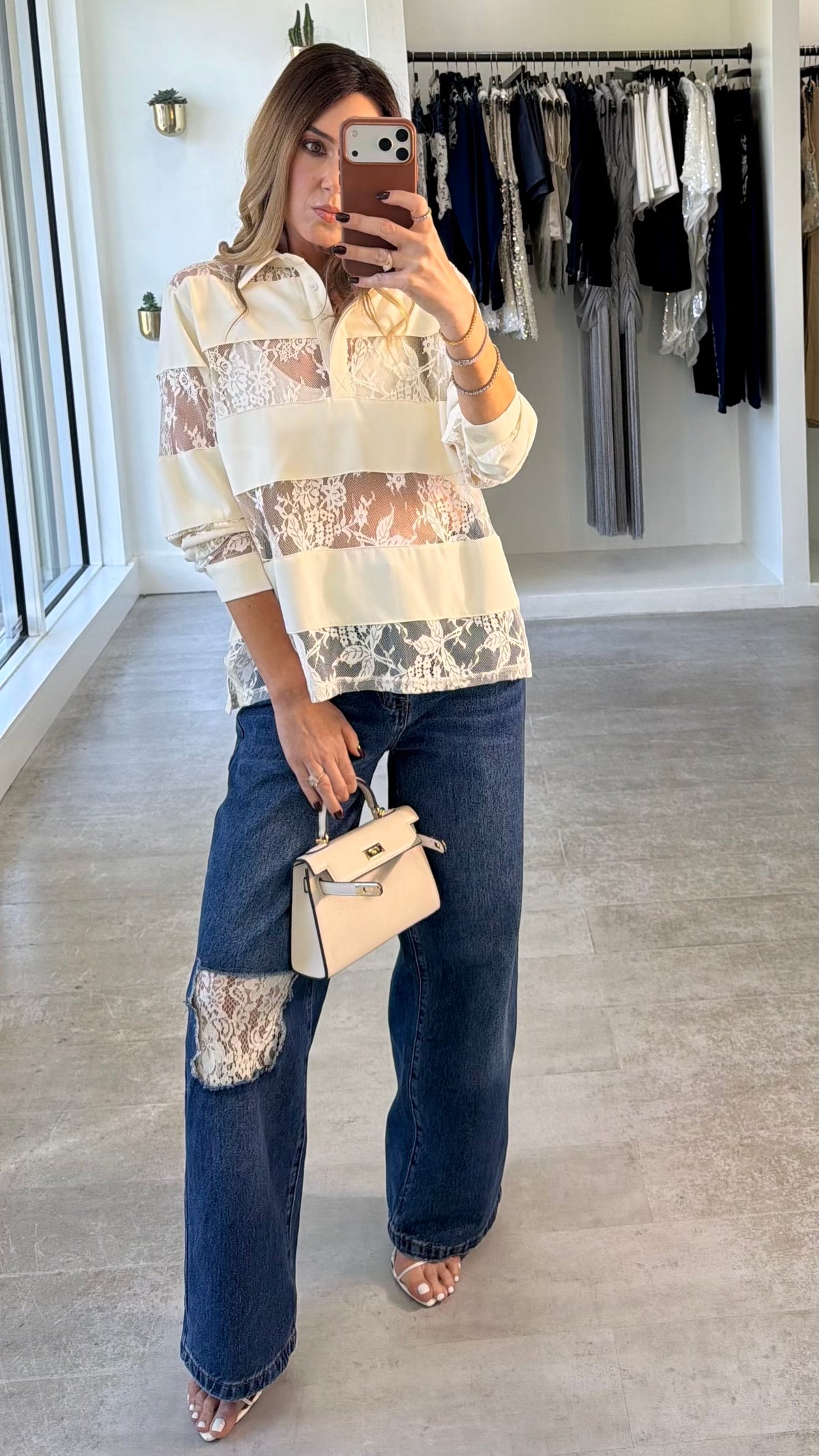 LACE CONTRAST DENIM